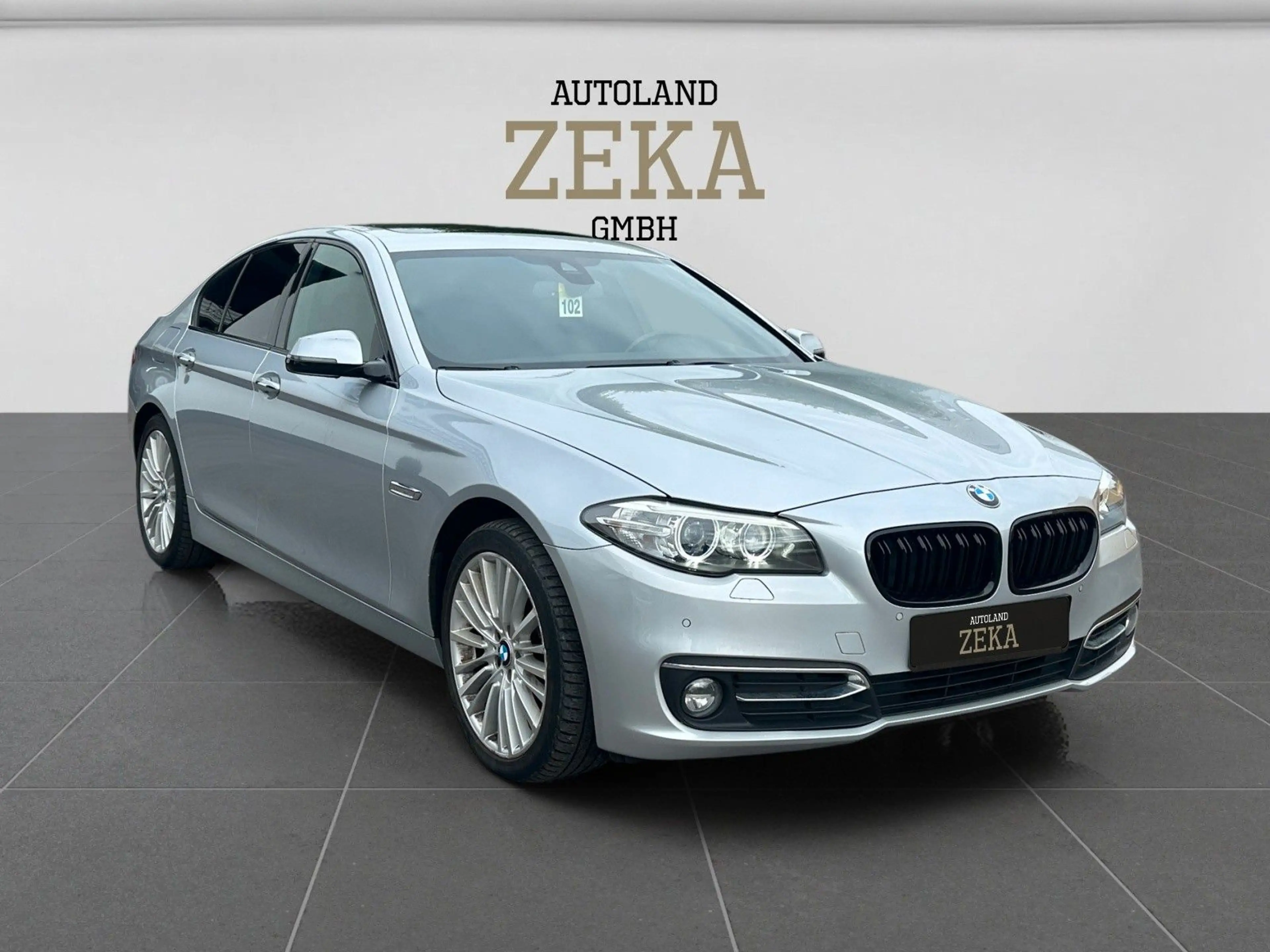 BMW 535 d *XDRIVE*LUXURY-LINE*PDC*HuD