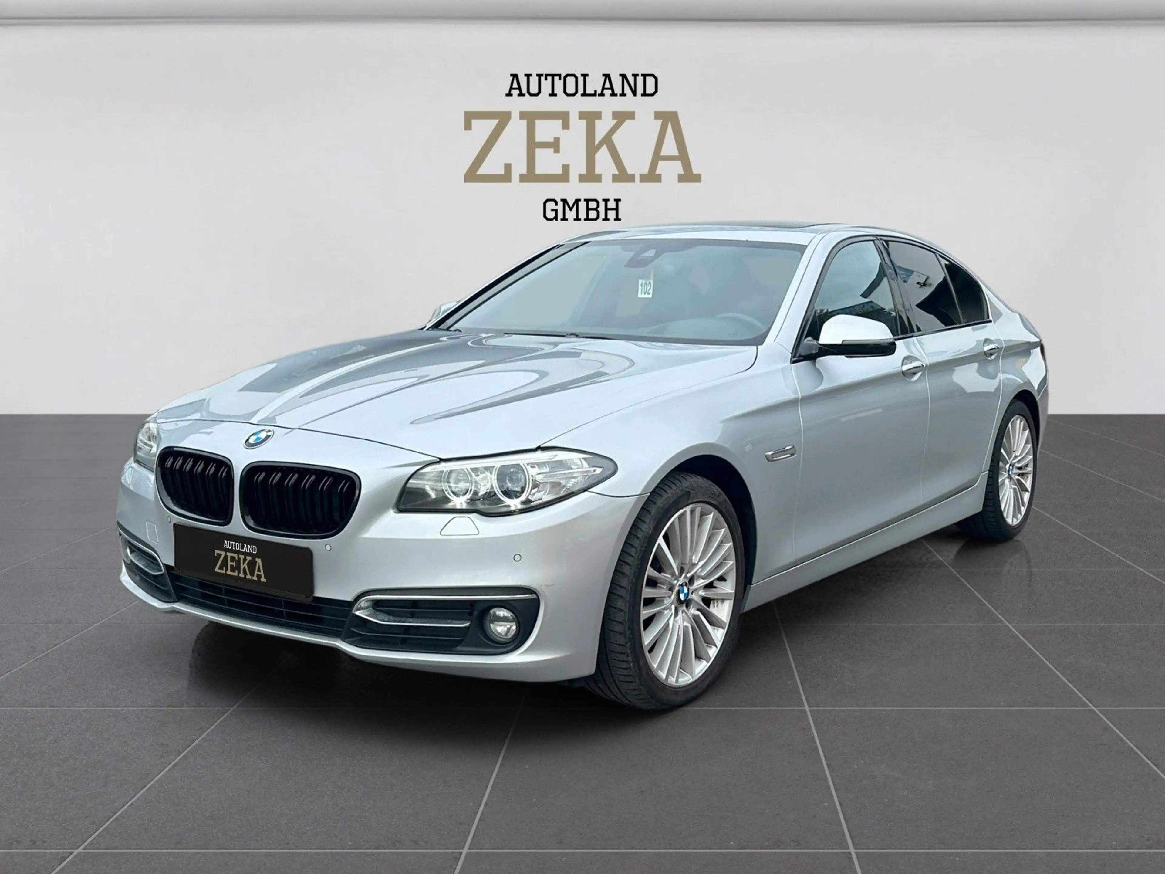 BMW 535 d *XDRIVE*LUXURY-LINE*PDC*HuD — photo 3