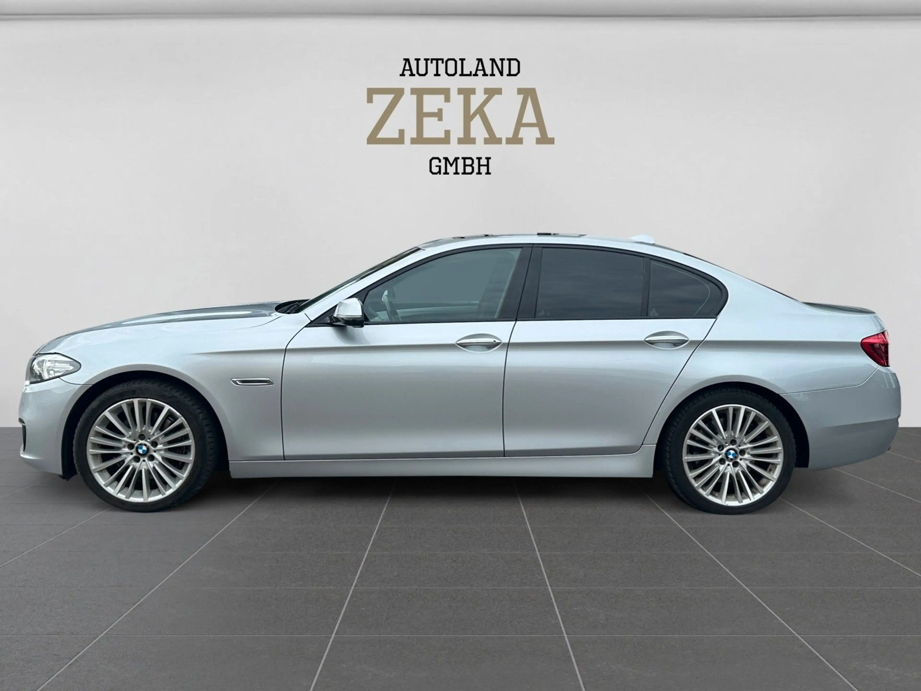 BMW 535 d *XDRIVE*LUXURY-LINE*PDC*HuD — photo 6
