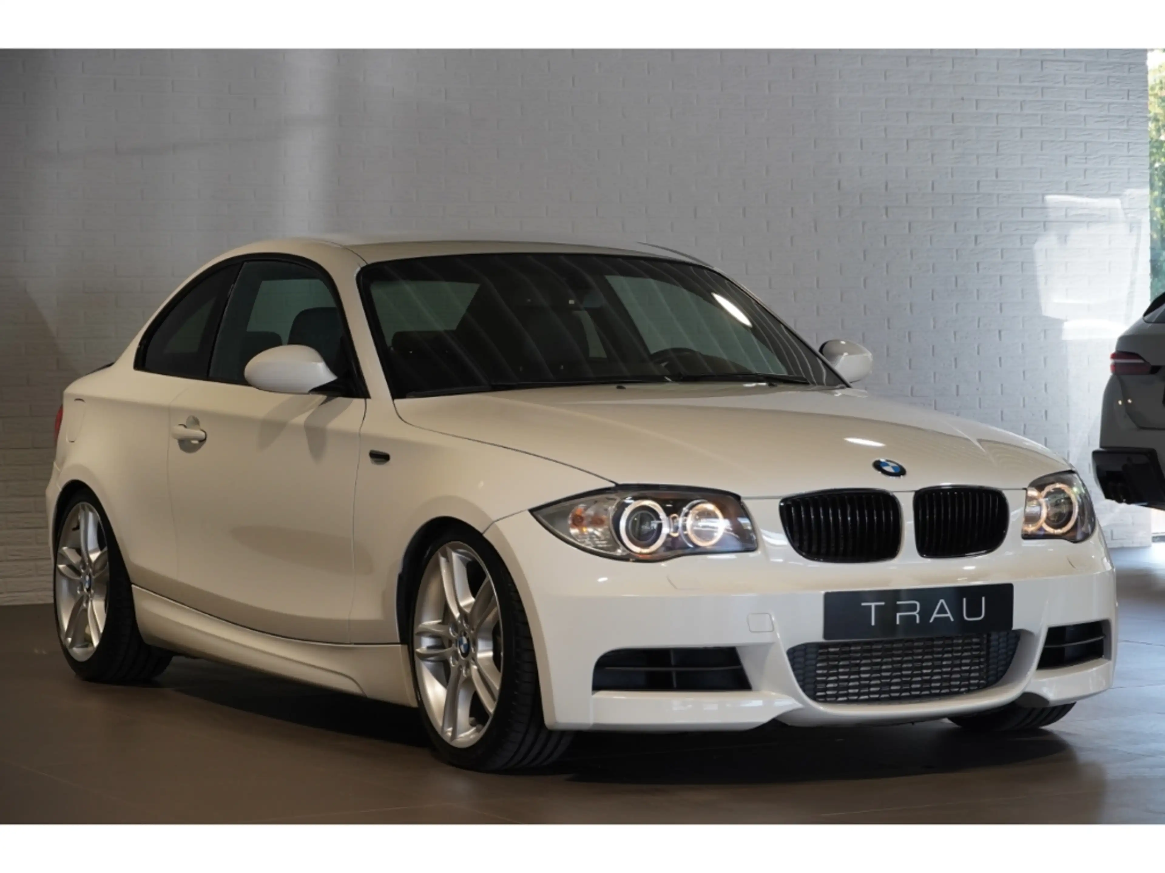 BMW 135 i M Coupe Leder Xenon Memory Tempomat Keyless HIFI
