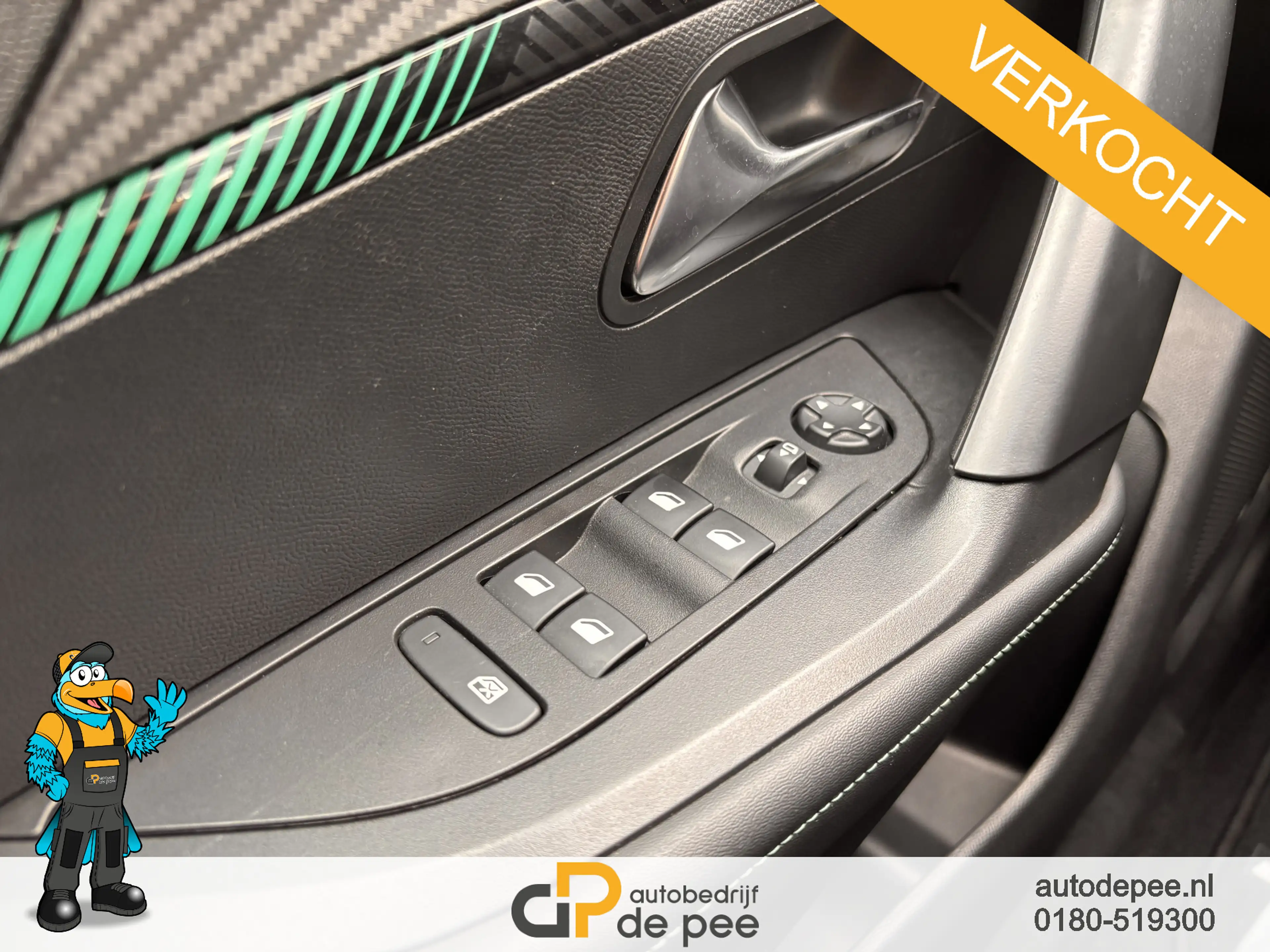 Peugeot e-2008 EV Blue Lease Allure 50 kWh GARANTIE/CRUISE/CLIMA/ — photo 4