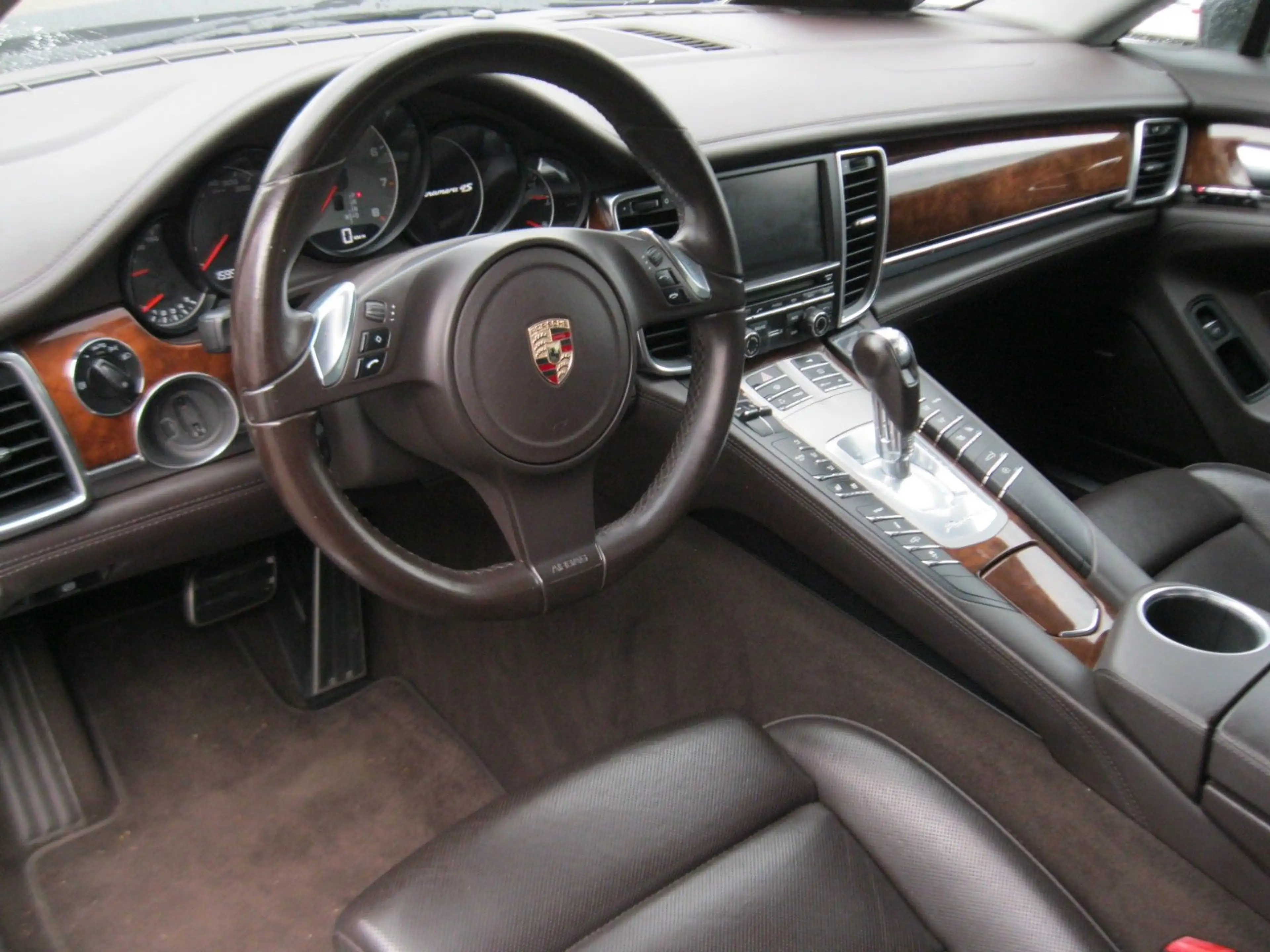 Porsche Panamera 4 S *top gepflegt* — photo 13