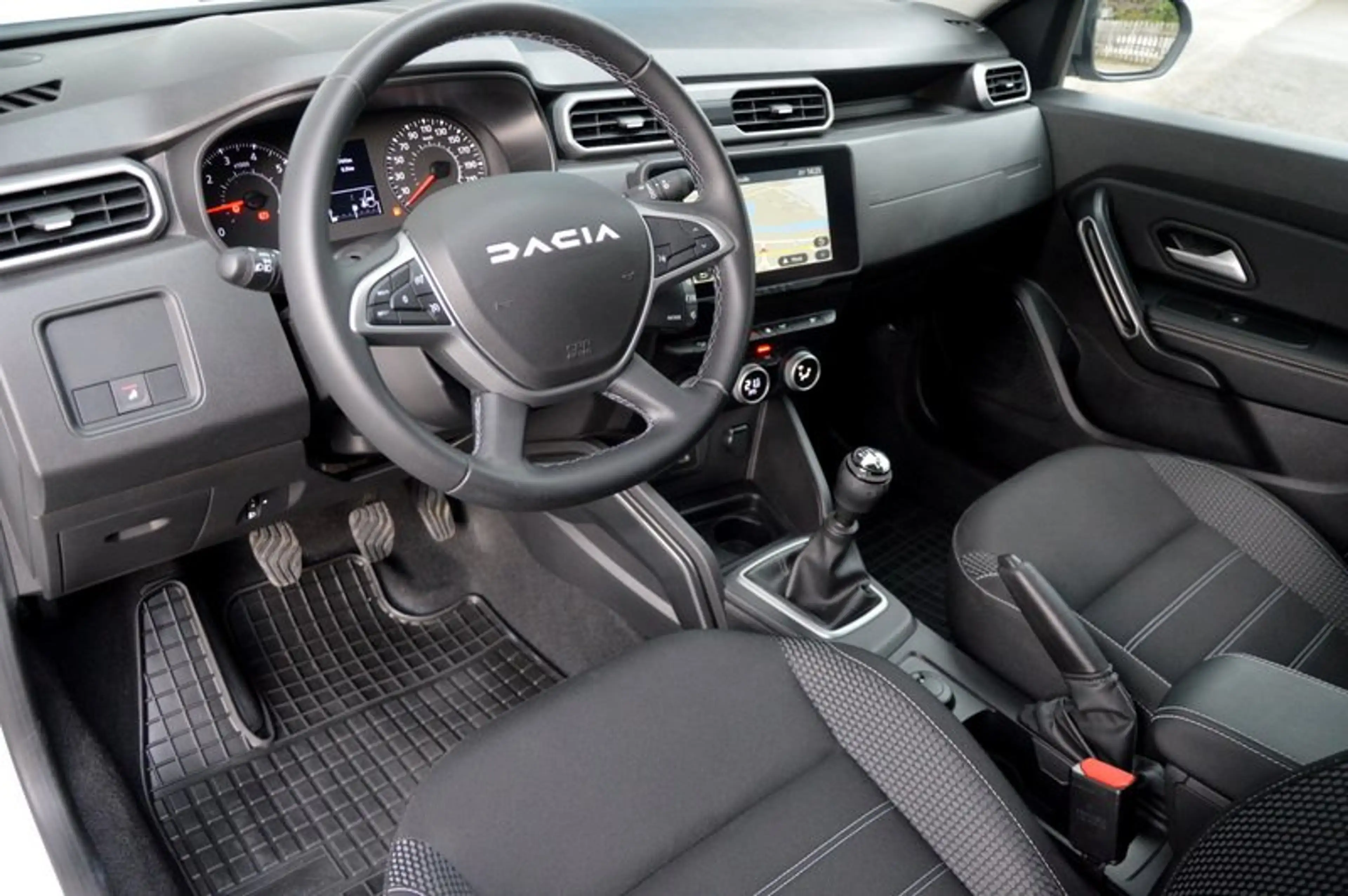 Dacia Duster 115 dCi 4x4 Journey *27.700km* — photo 9