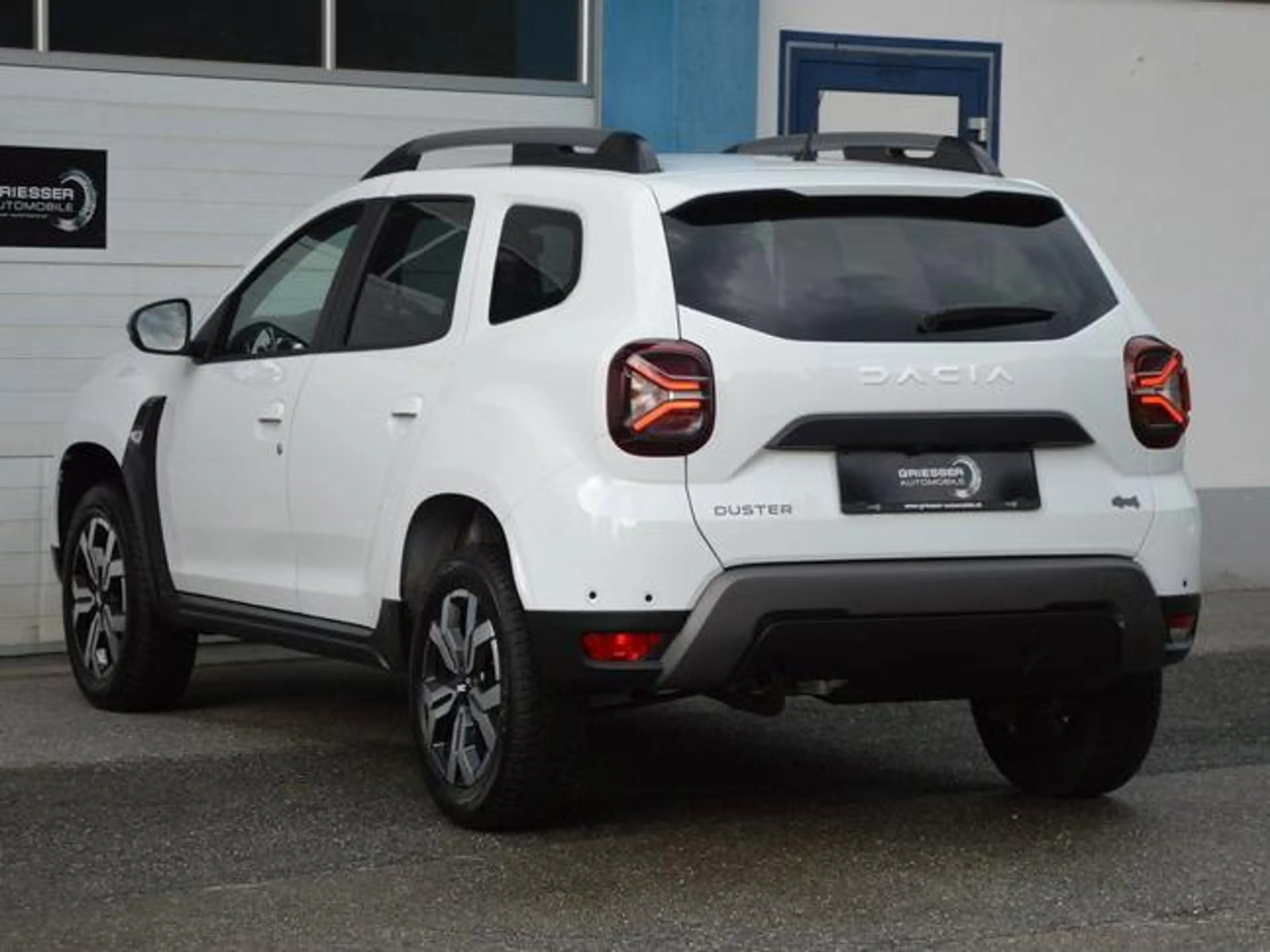 Dacia Duster 115 dCi 4x4 Journey *27.700km* — photo 4