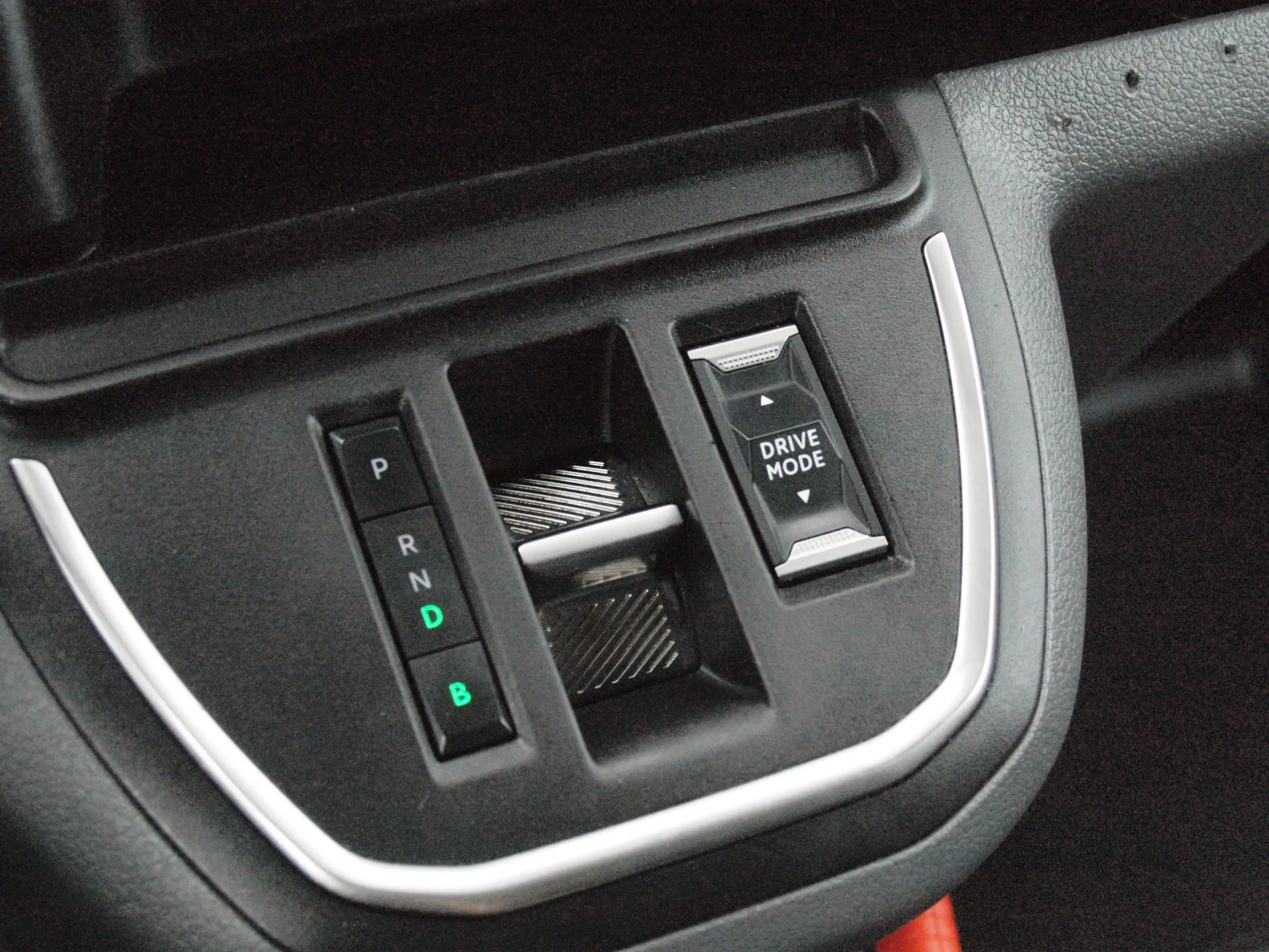 Peugeot e-Expert Standard Premium 75 kWh | Side bars | Apple Carpla — photo 21