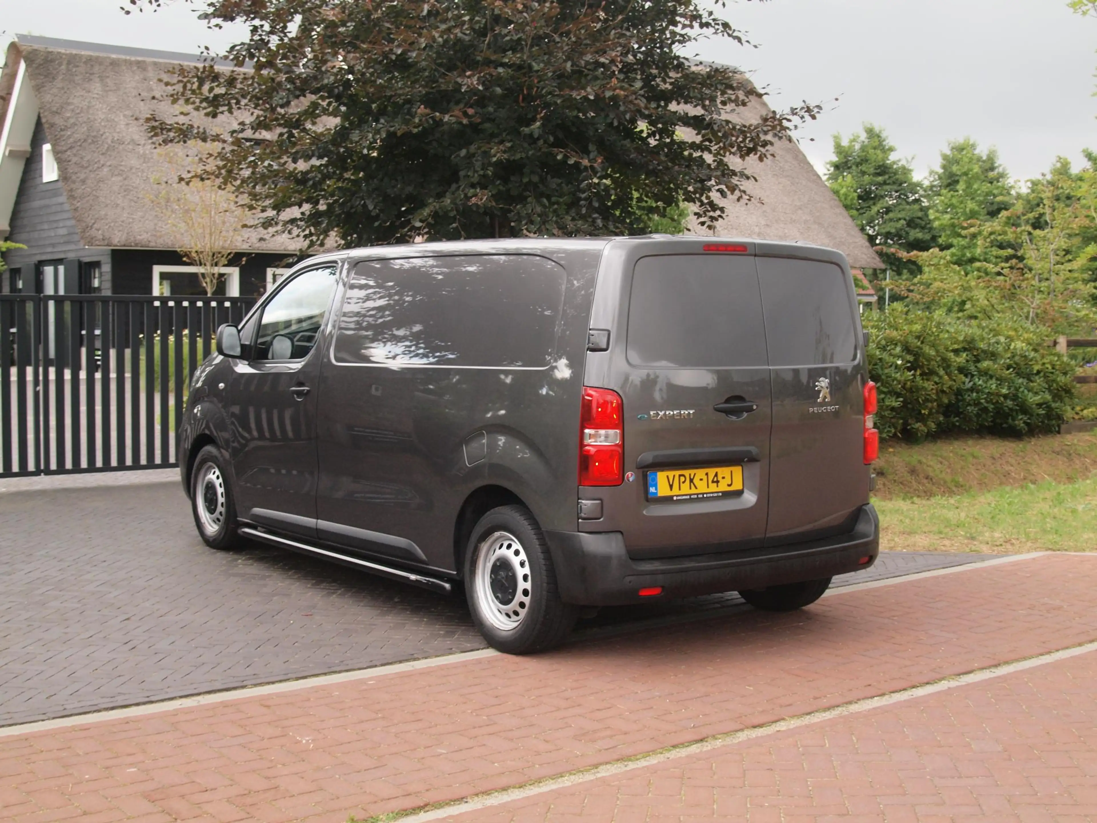 Peugeot e-Expert Standard Premium 75 kWh | Side bars | Apple Carpla — photo 8