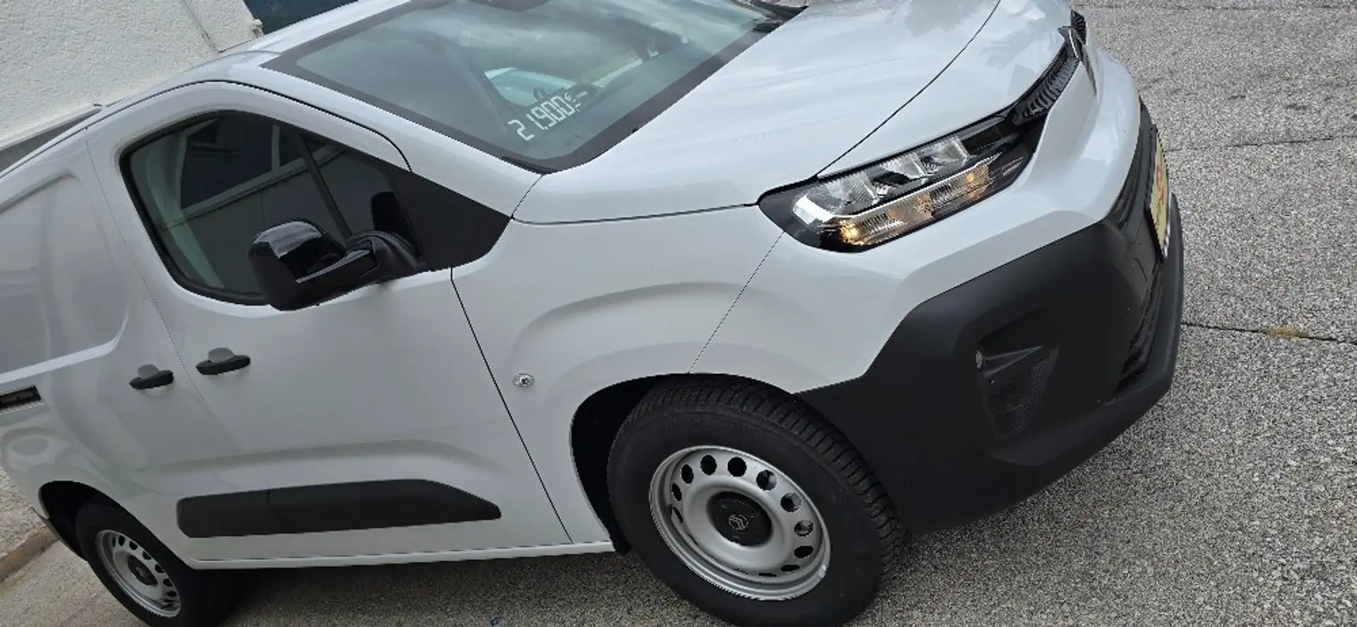 Citroen Berlingo KW Länge M HDi 100 Top Version Weiß - 2