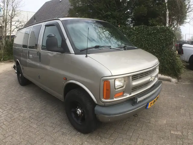 Chevrolet Chevy Van 6.5 Dubbel cabine, trekhaak, NAP
