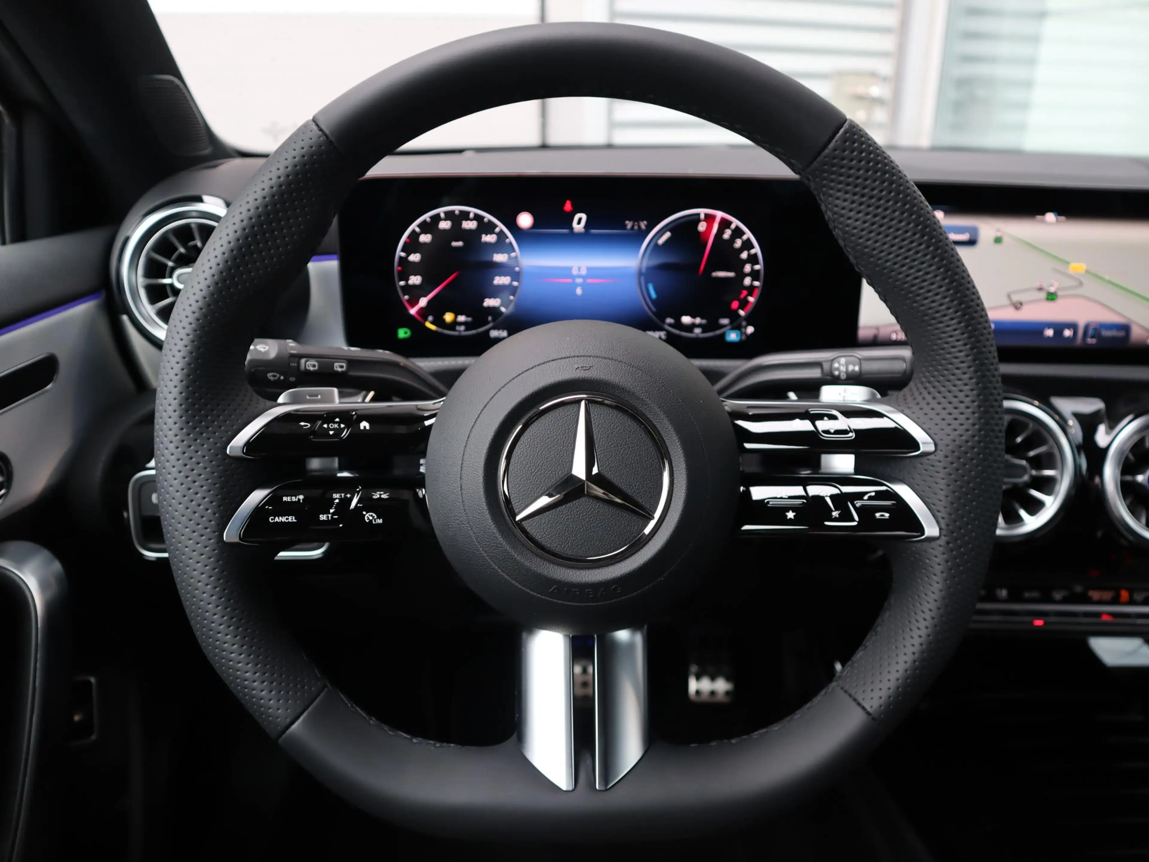 Mercedes-Benz A 250 e 140 Year Edition — photo 15