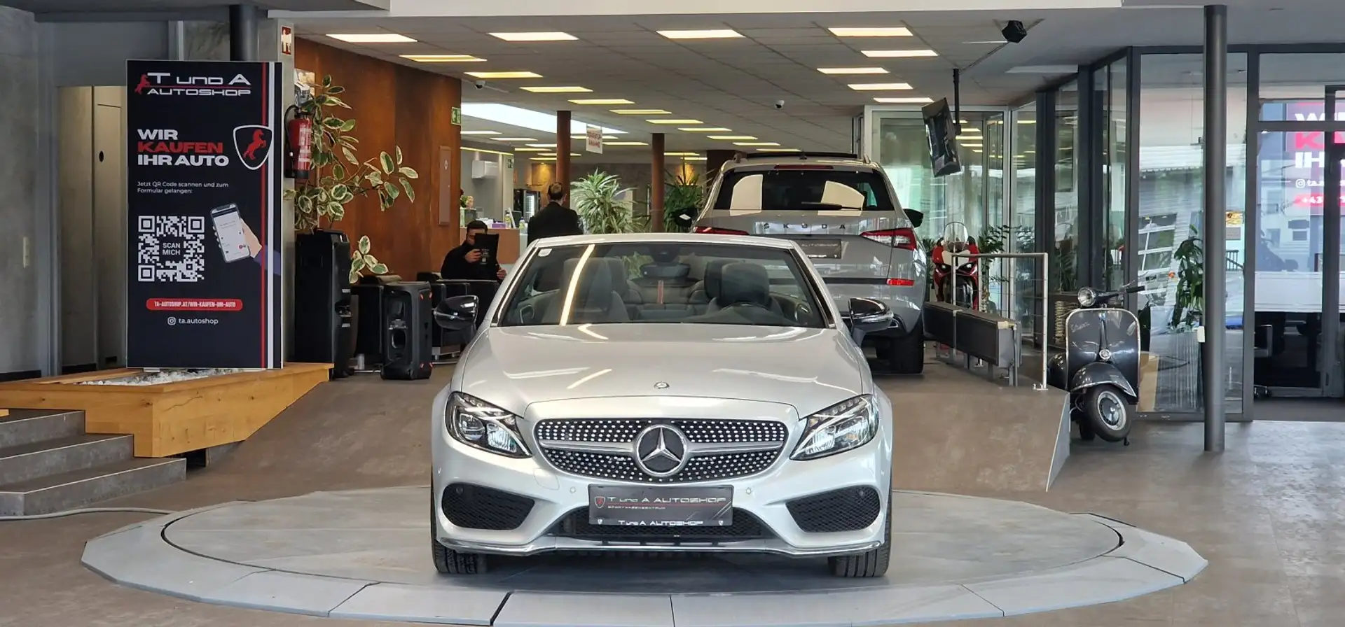 Mercedes-Benz C 220 d Cabrio AMG-Paket Aut. *Burmester*Spiegel-Paket* Silber - 2