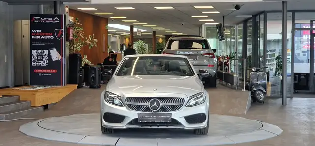 Mercedes-Benz C-Class view 2