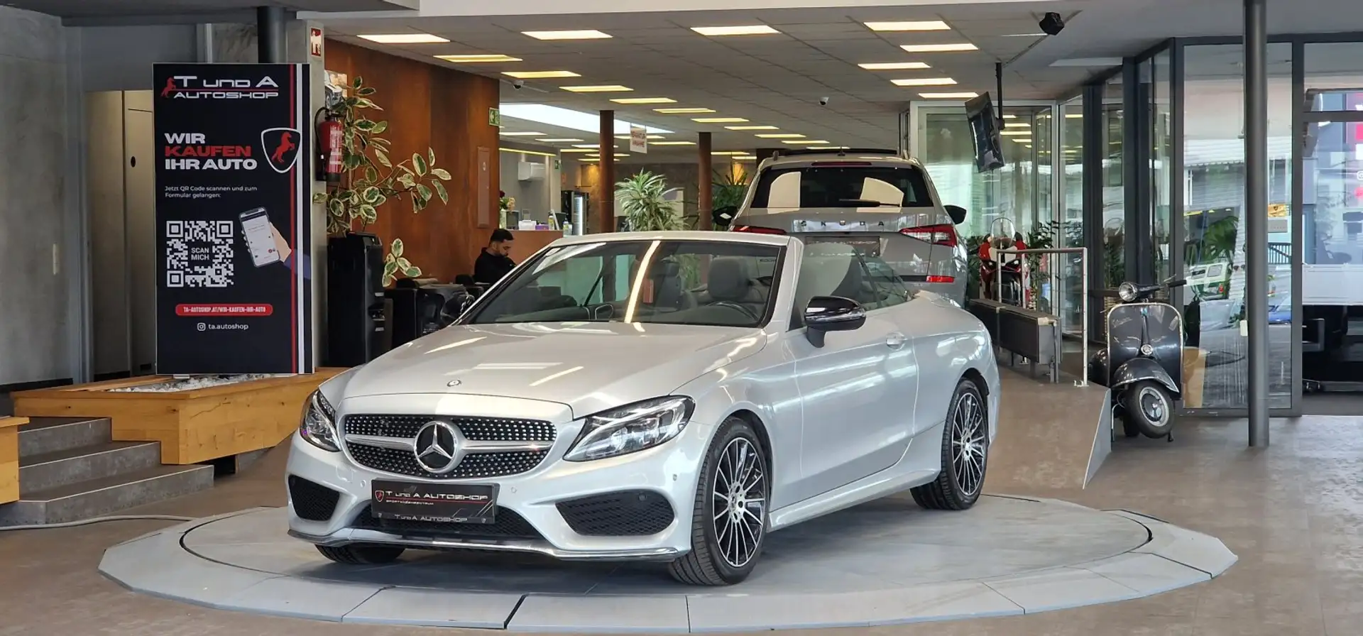 Mercedes-Benz C 220 d Cabrio AMG-Paket Aut. *Burmester*Spiegel-Paket* Silber - 1