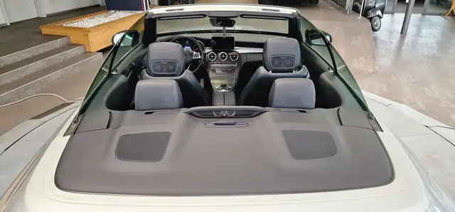Mercedes-Benz C-Class view 12