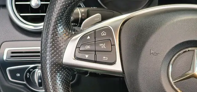 Mercedes-Benz C-Class view 14