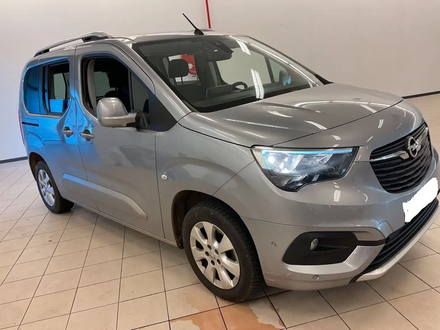 Opel Combo 1.5 CDTI*Panorama*Kamera*AHK*Navi*Head Up* Gris - 2