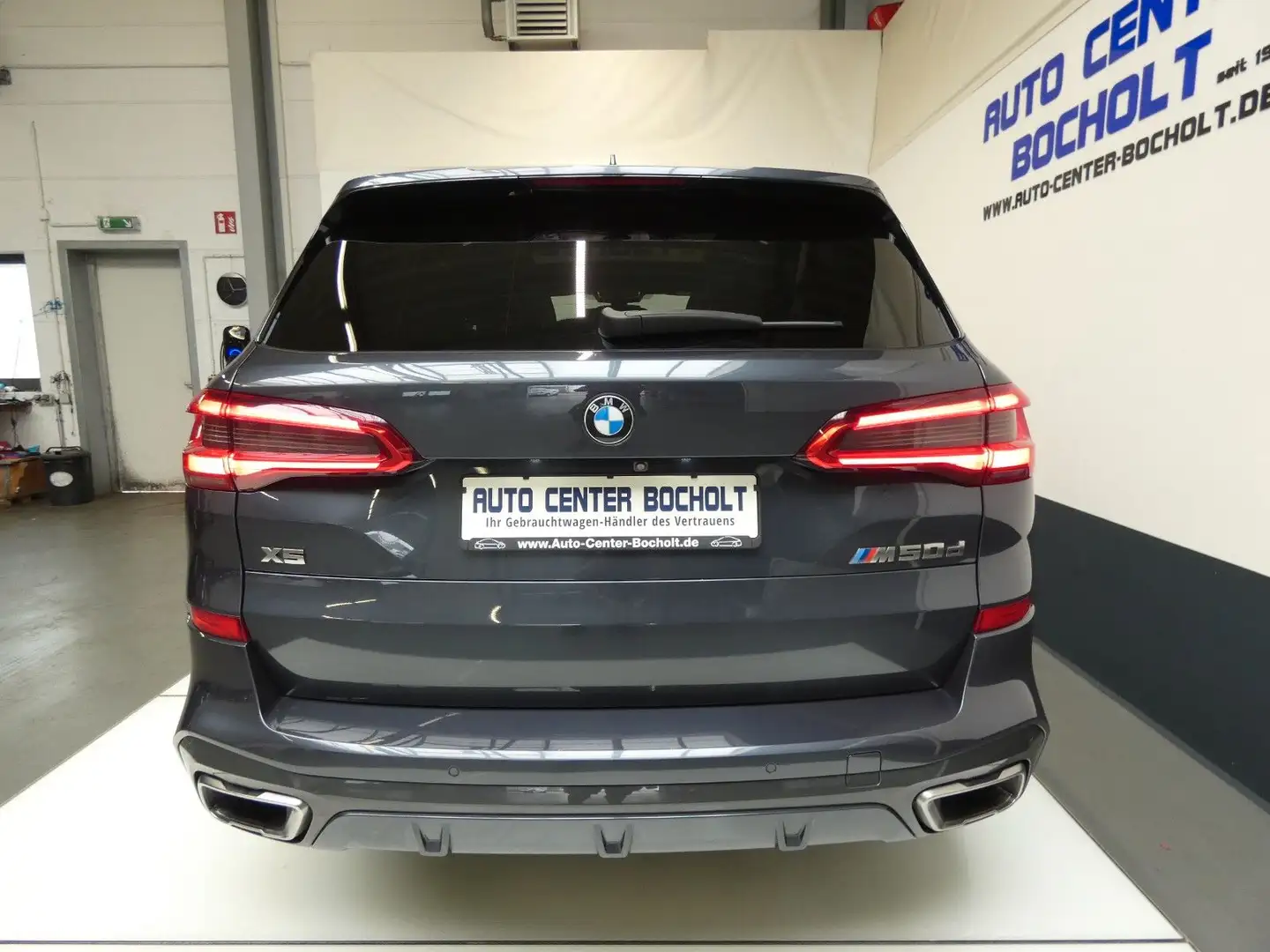 BMW X5 M d*Panorama*Standheizung*HUD*LM 22 Grau - 2
