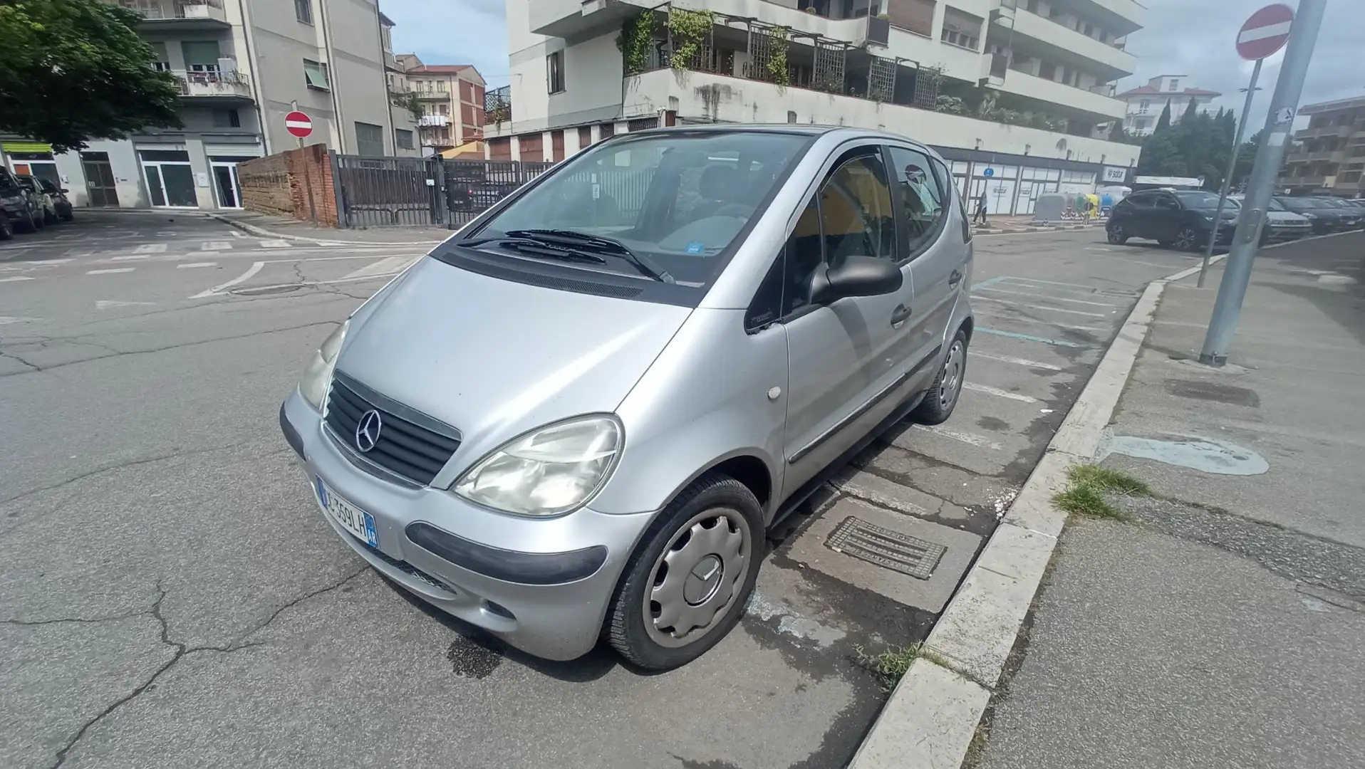 Mercedes-Benz A 140 Classe A neopatentati 80.000 km - 1