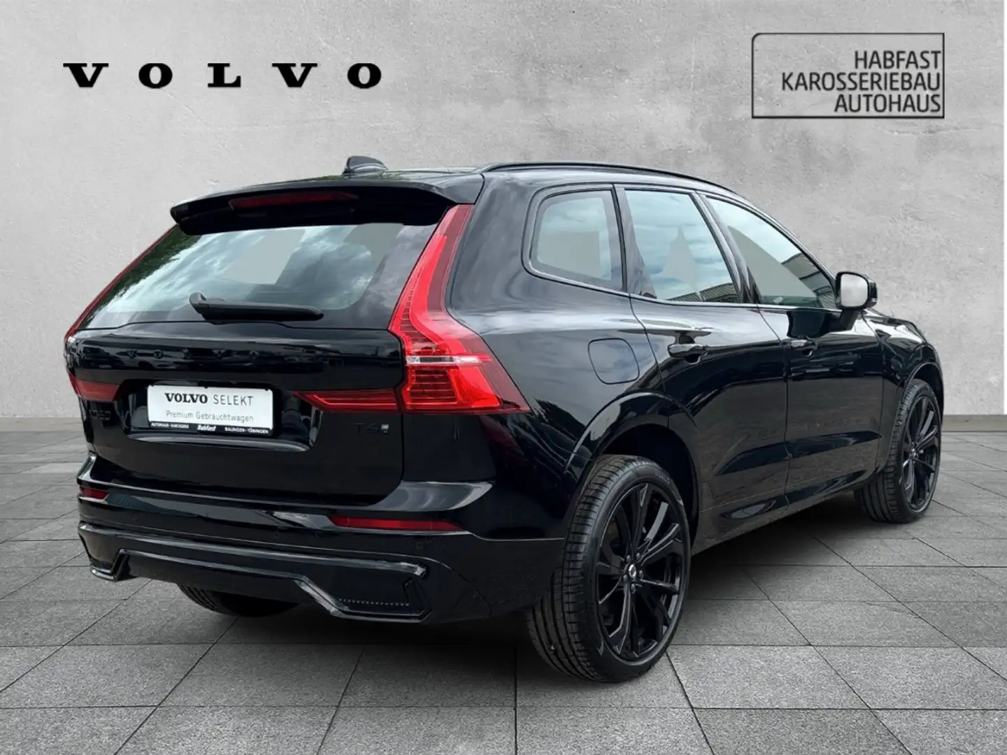 Volvo XC60 Recharge T6 Plus Black Edition AWD Plug-In Hybrid Schwarz - 2