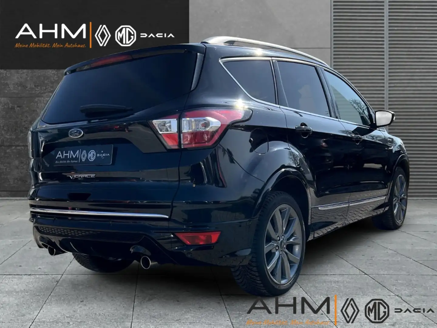 Ford Kuga Vignale 2.0 TDCi 4x4 Navi Leder Memory Sitze Sound Fekete - 2