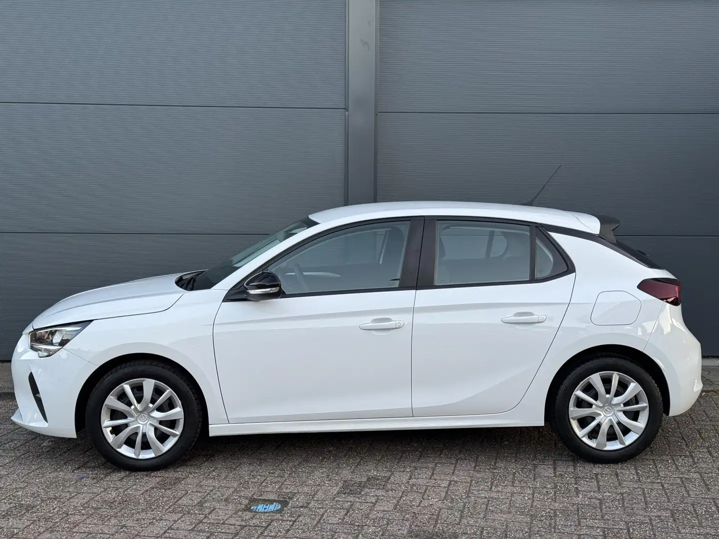 Opel Corsa 1.2 Edition / Geen Import / 100% Onderhoud Weiß - 2