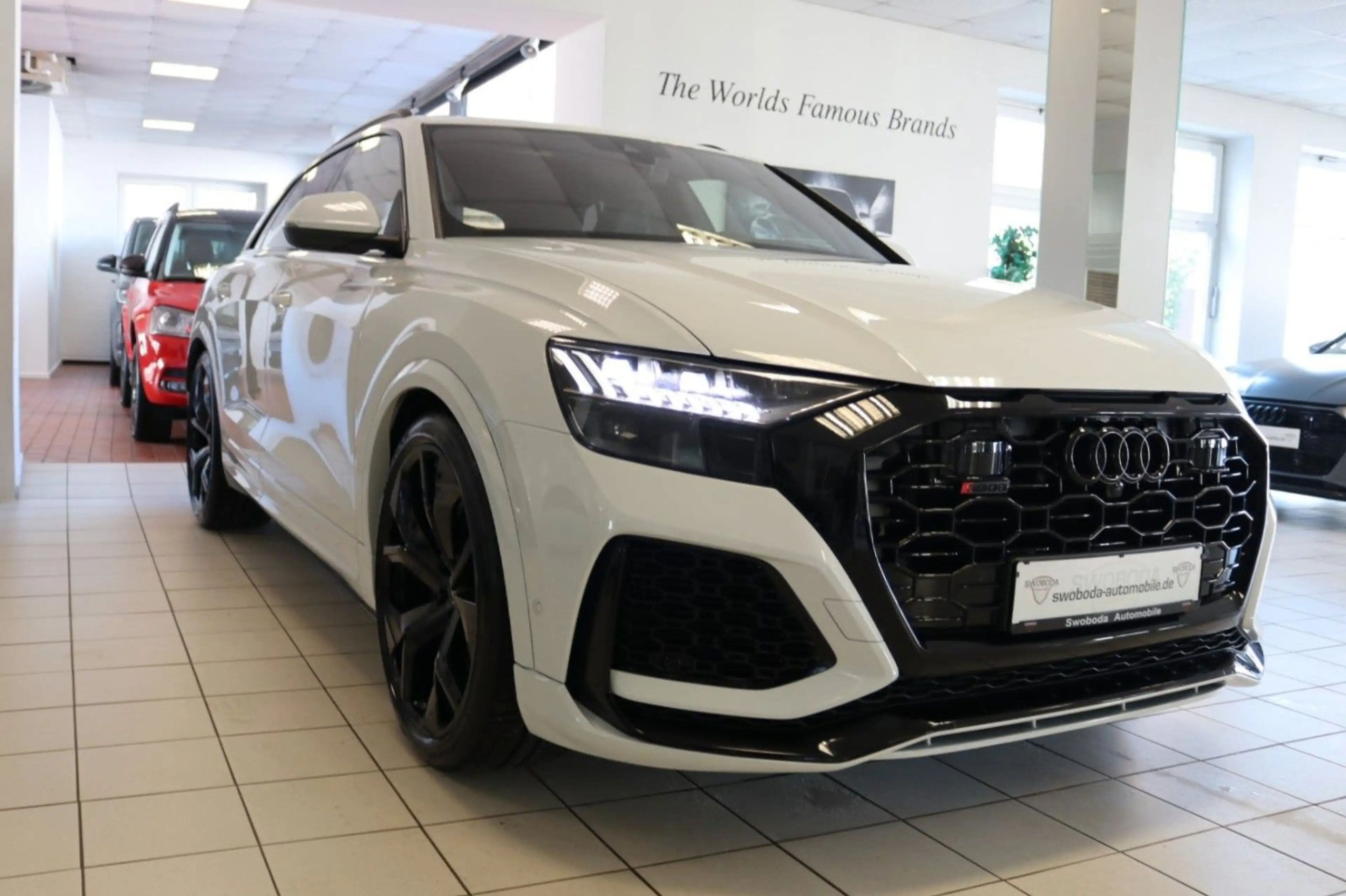 Audi RS Q8 Garantie Nachtsicht Carbon HUD 360° Pano — photo 13