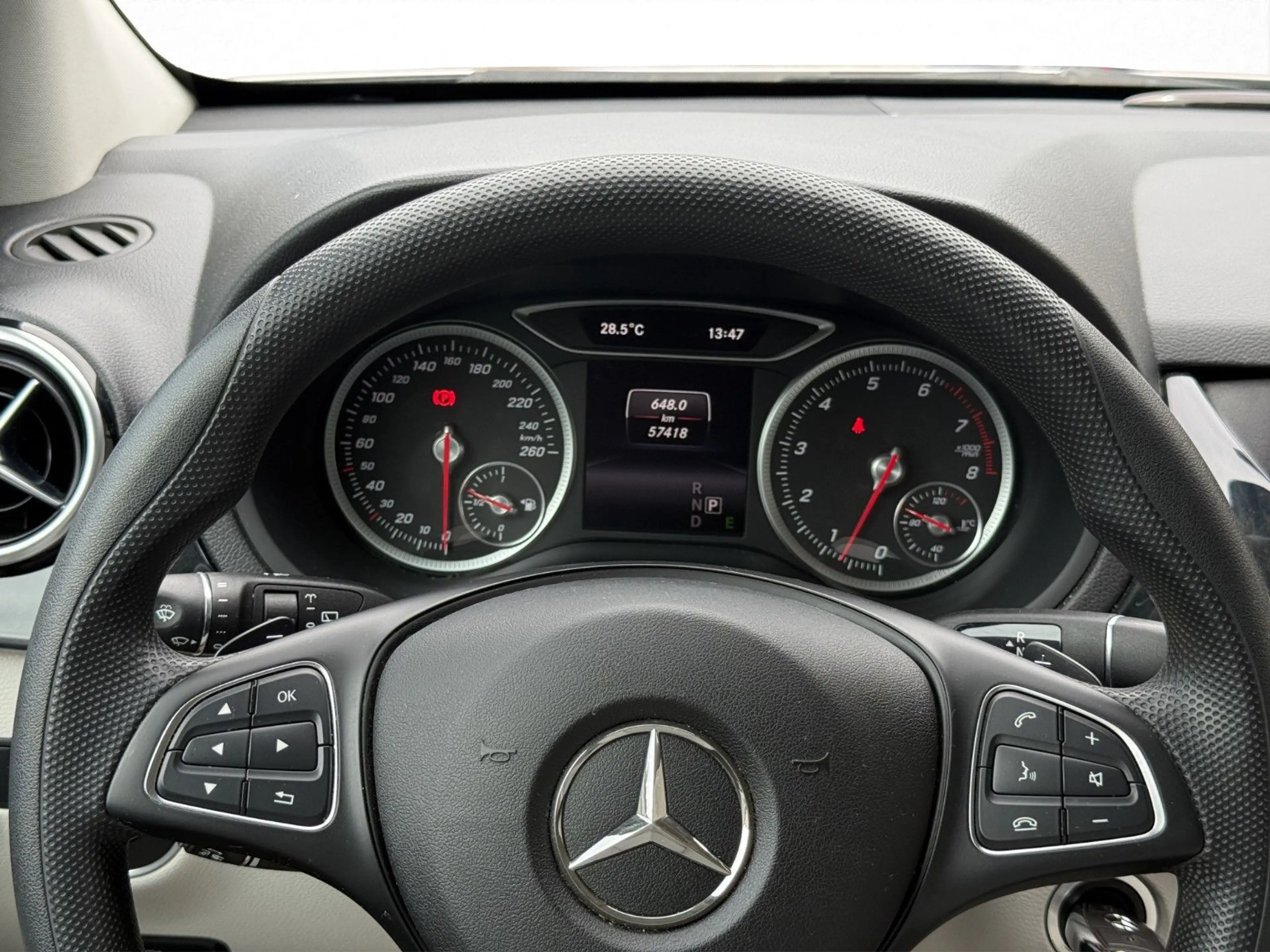 Mercedes-Benz B 250 2.0 CGI Style*Rückfahrkamera/Sitz-Hz/Navi* — photo 14