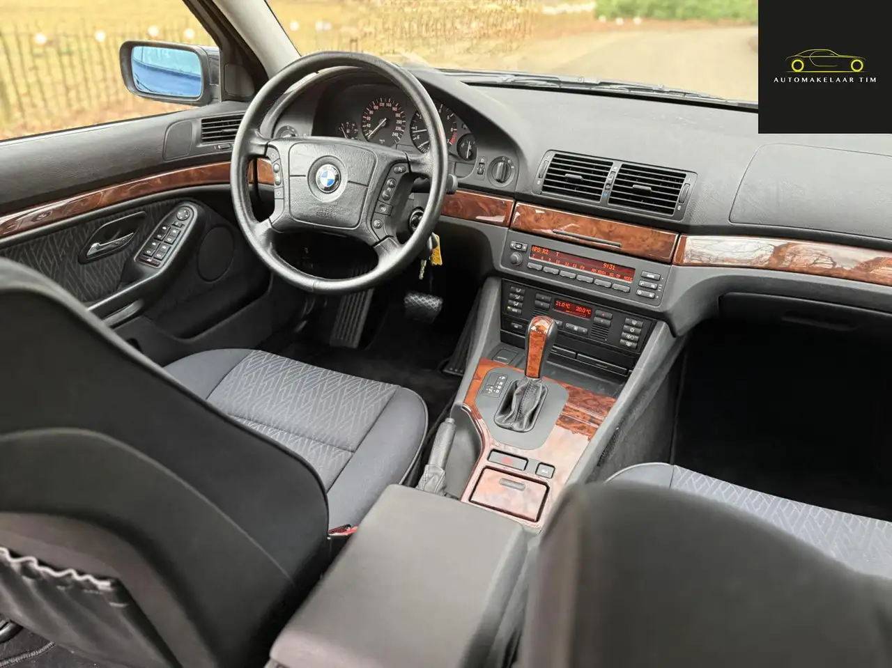 BMW 520 5-serie 520i Executive / Orig.NL / 2e Eig. / Young, foto 4