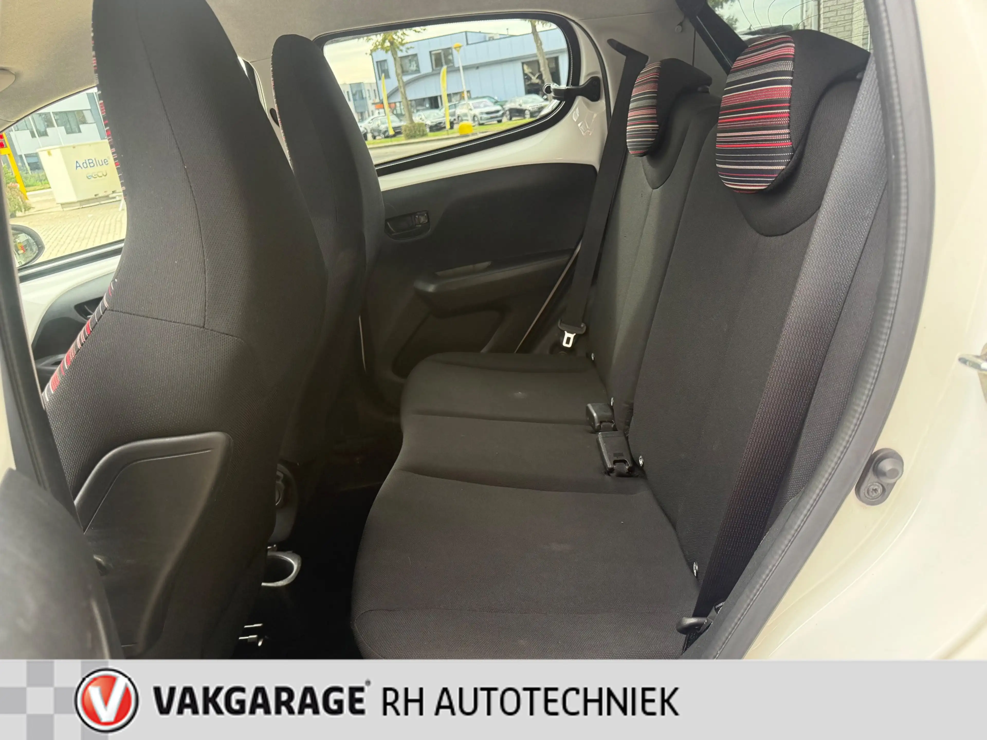 Citroen C1 1.0 VTi Feel — photo 8