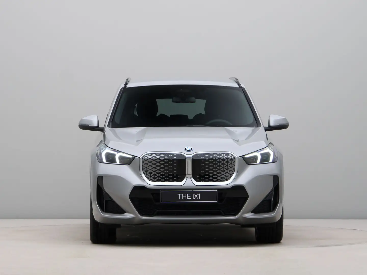 BMW iX1 eDrive20 67 kWh M Sport Edition Grijs - 2