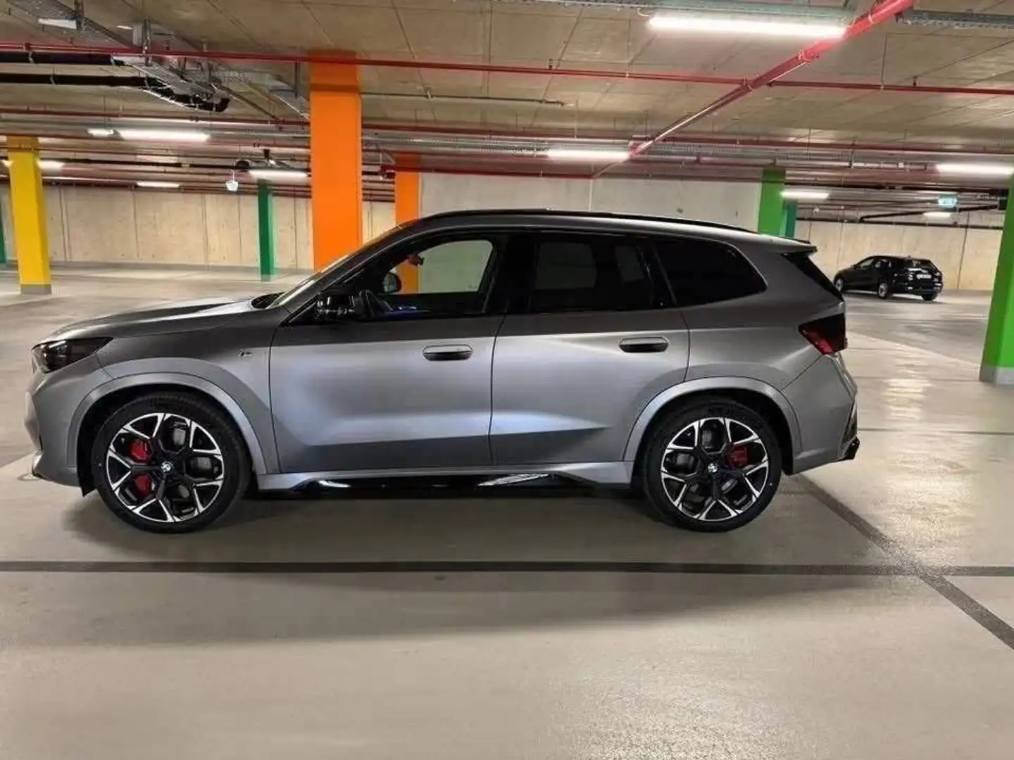 BMW X1 M35i xDrive Pano H/K Gris - 2
