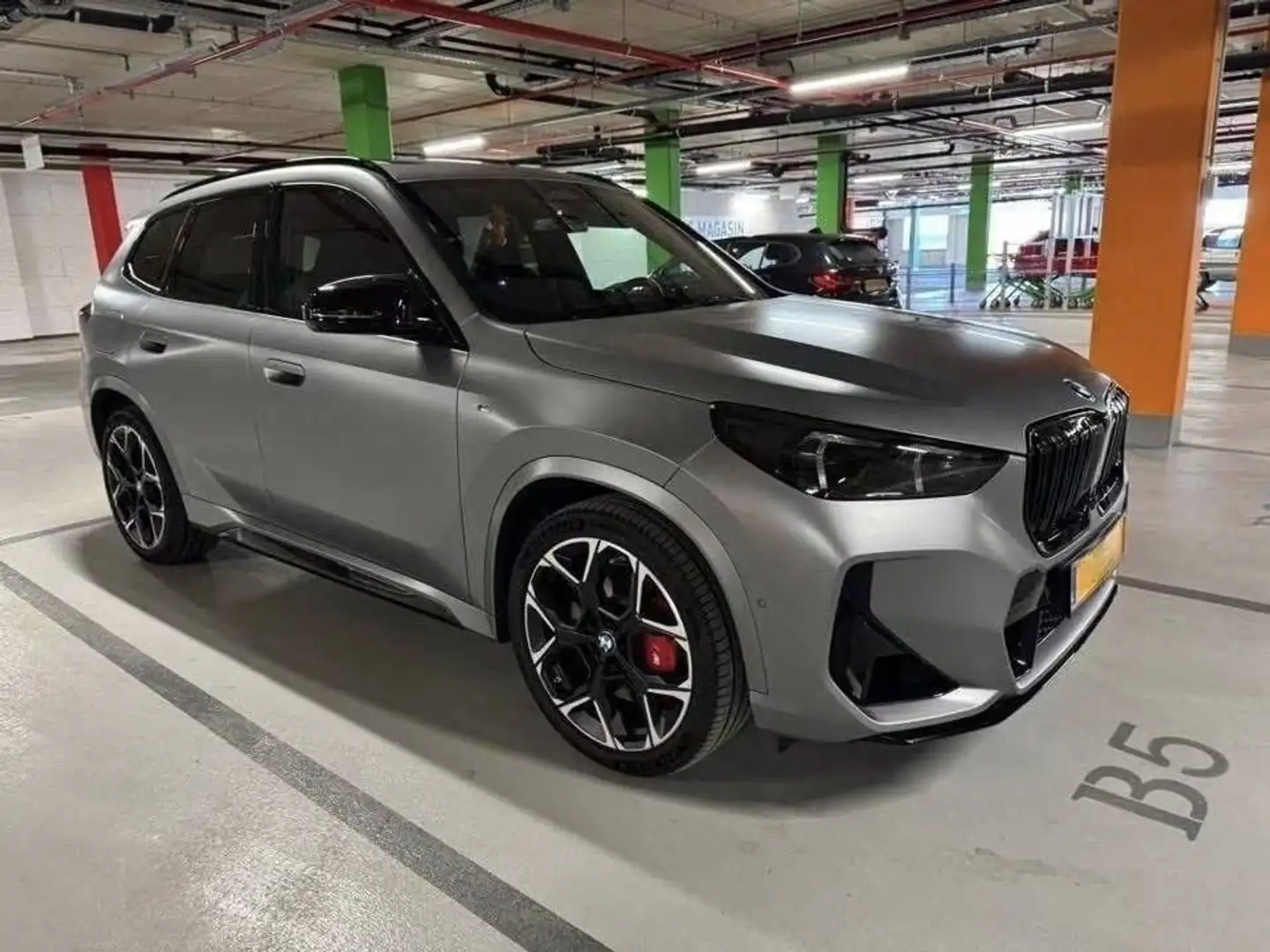 BMW X1 M35i xDrive Pano H/K Gris - 1