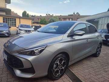 MG3 1.5 hybrid  Luxury auto PROMO GUIDA SICURO