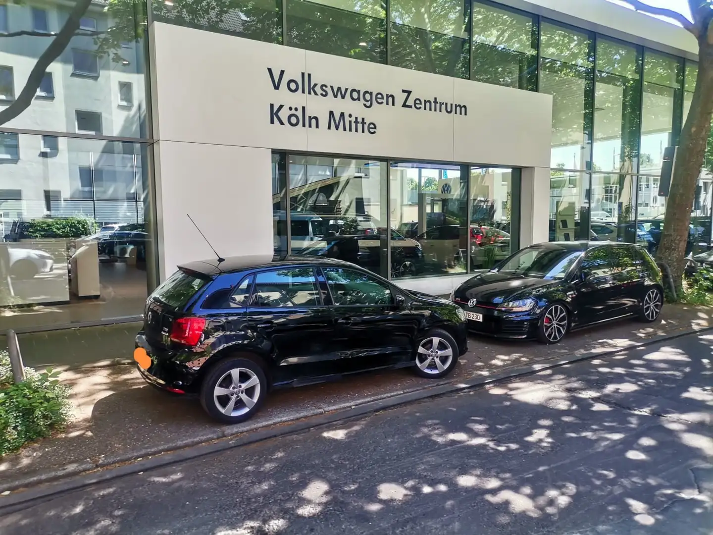 Volkswagen Polo Comfortline BMT TÜV 02/2027 Zahnriemen neu Schwarz - 1