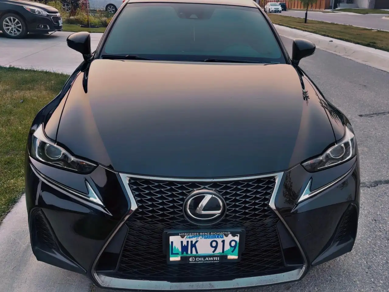 Lexus IS снимка Lexus IS
