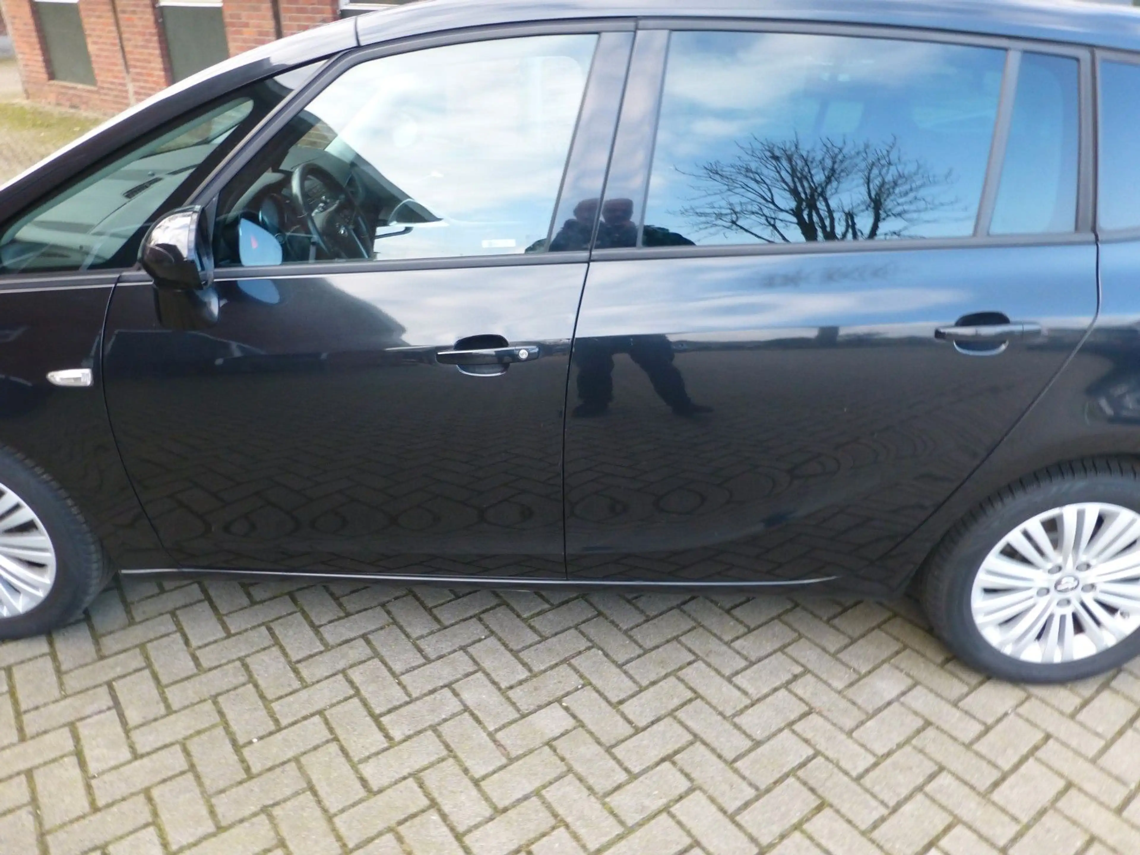 Opel Zafira Tourer — photo 5