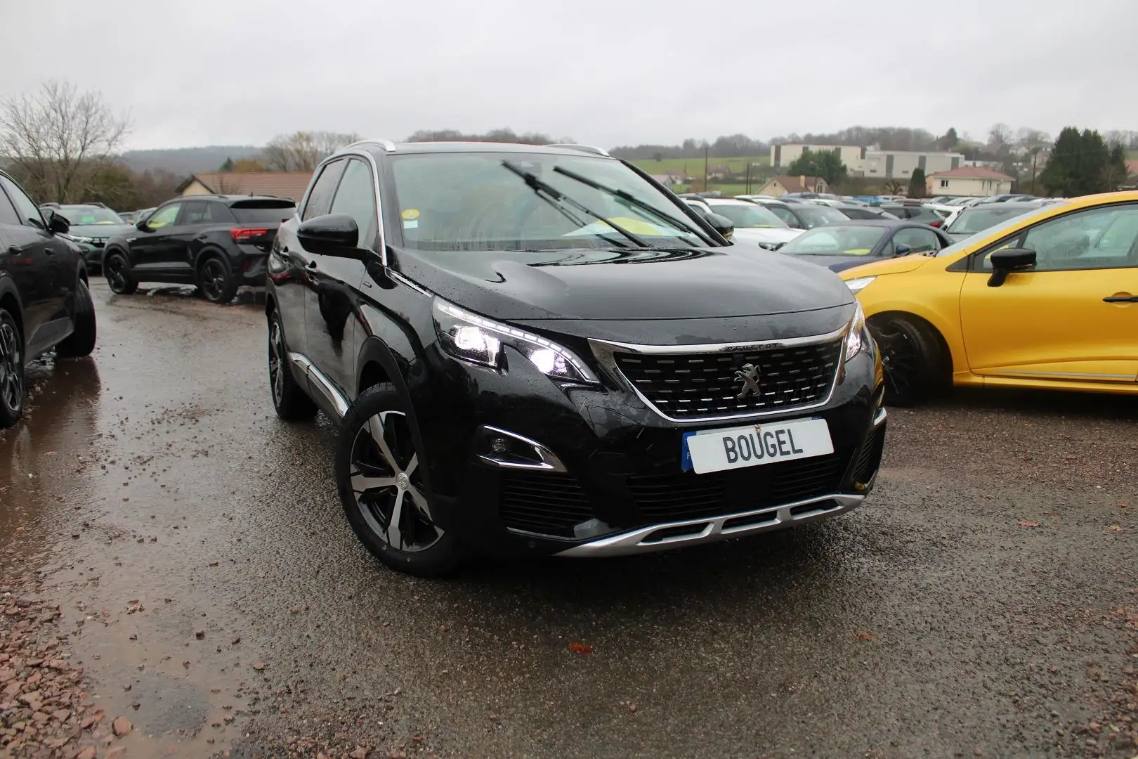 Peugeot 3008 2L BLUE HDI 150 CV GT-LINE GPS 3D CAMÉRA 360° TOIT PANO JA 18 PK HIVER ATTELAGE Noir - 1