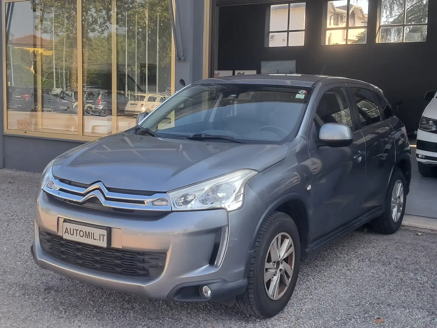 Citroen C4 C4 Aircross Aircross 1.6 e-hdi (hdi) Exclusive s Silber - 2