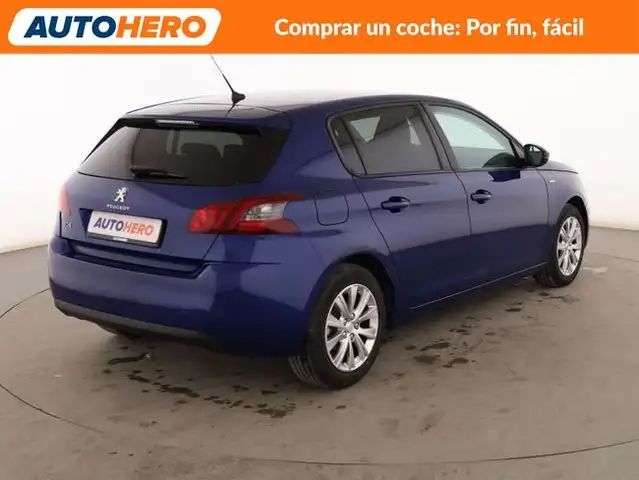 Peugeot 308 view 6