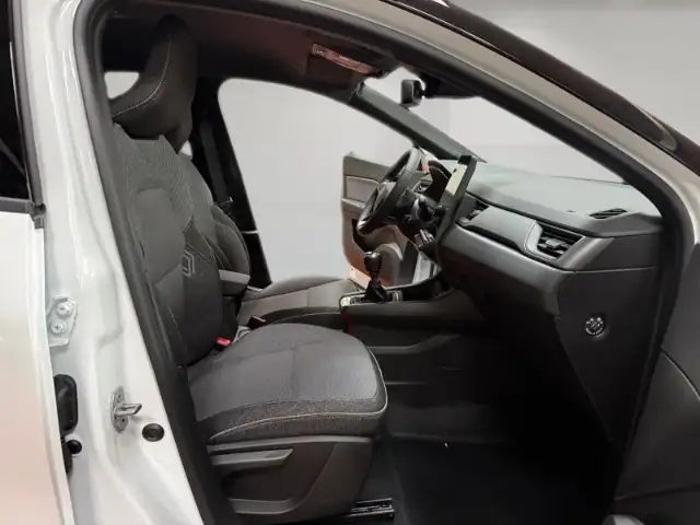 Renault Captur view 13