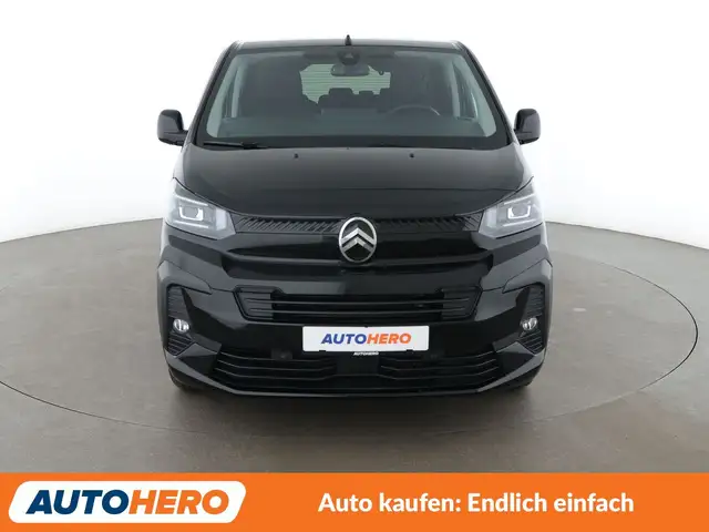 Citroen Spacetourer view 9