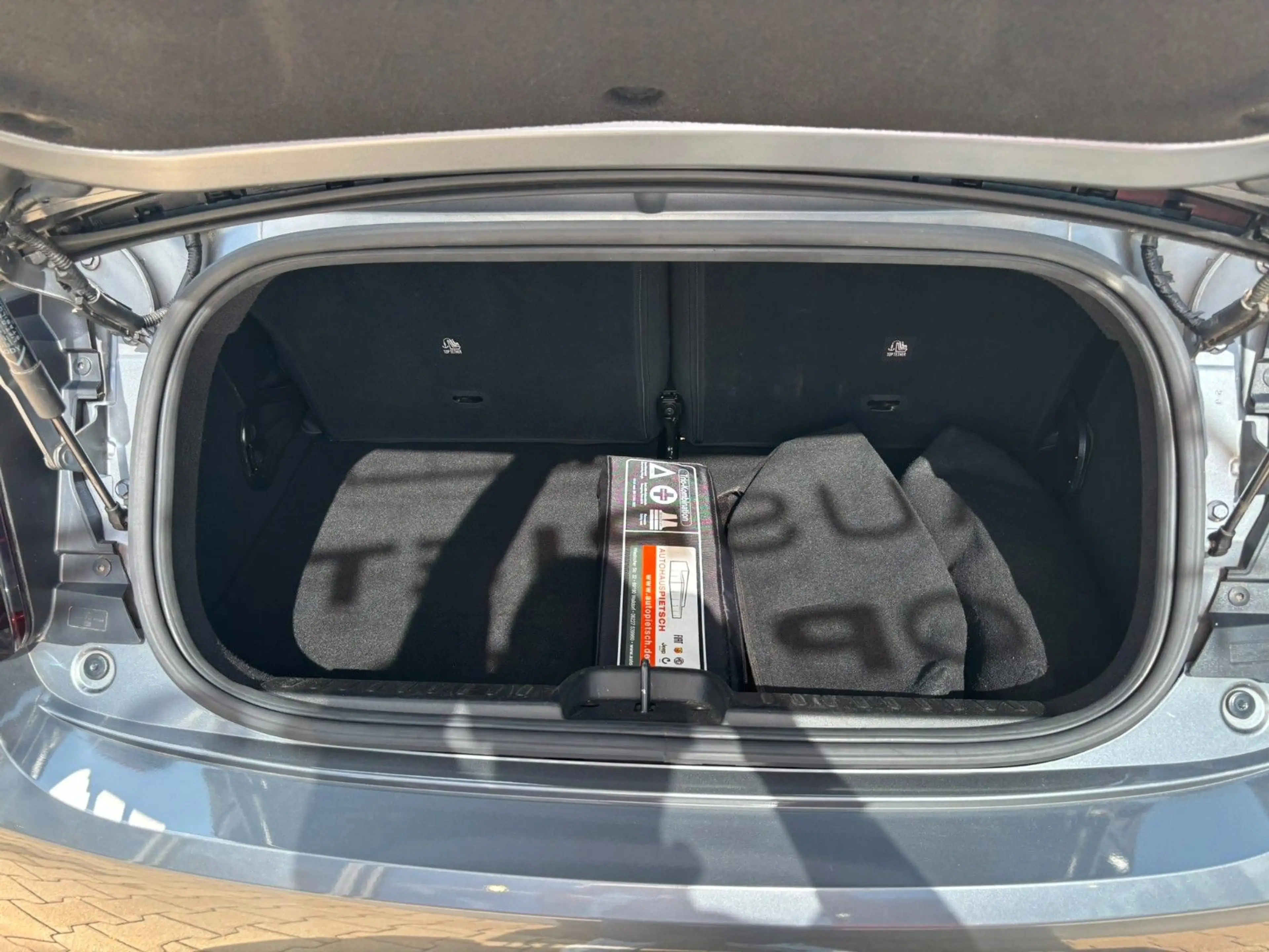 Fiat 500e Cabrio ICON MY23 42kWh — photo 8