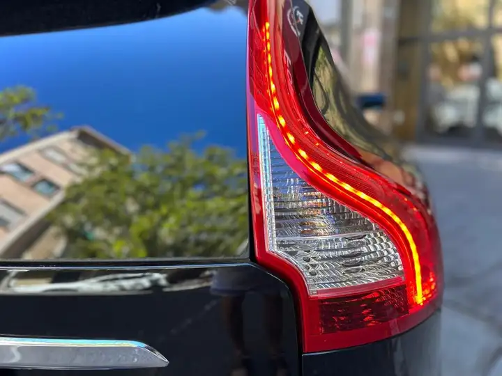 Volvo XC60 D3 Momentum 2017, foto 20