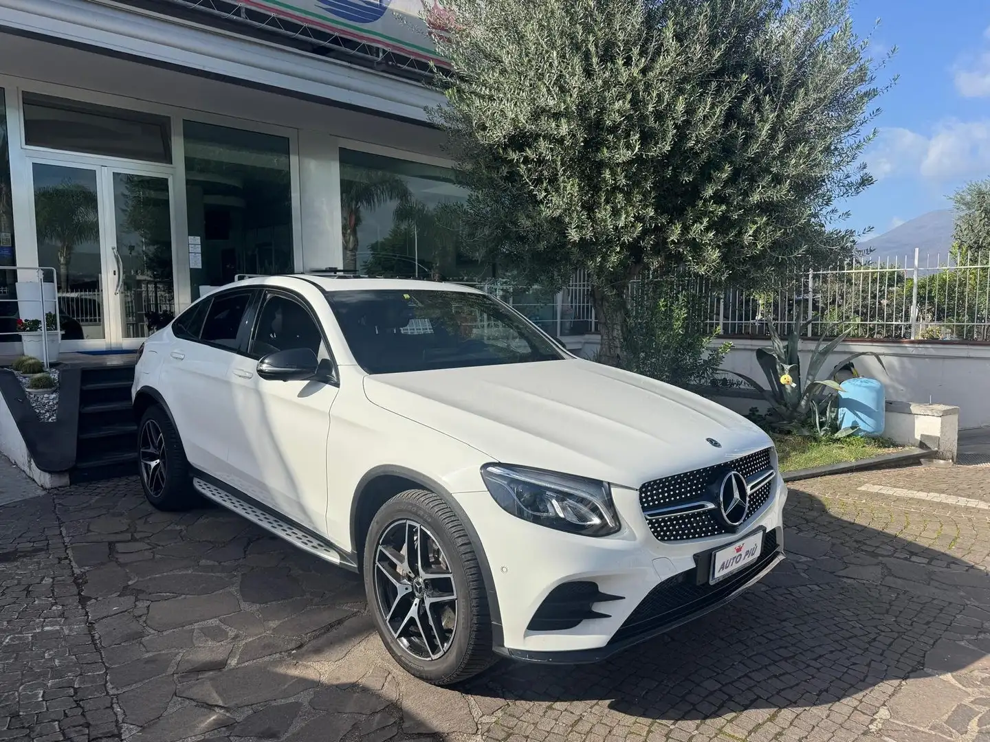 Mercedes-Benz GLC 250 GLC 250 d Executive 4matic auto Bianco - 1