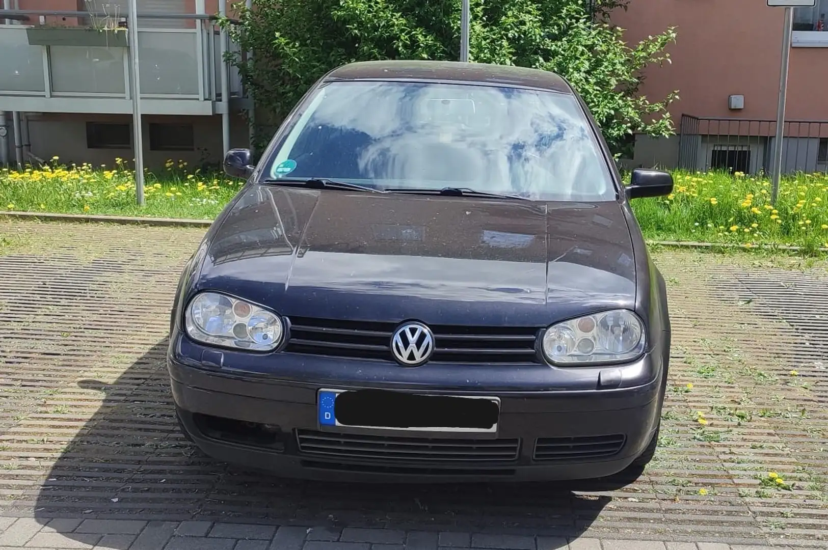 Volkswagen Golf 1.9 TDI 74 kw Basis Schwarz - 1