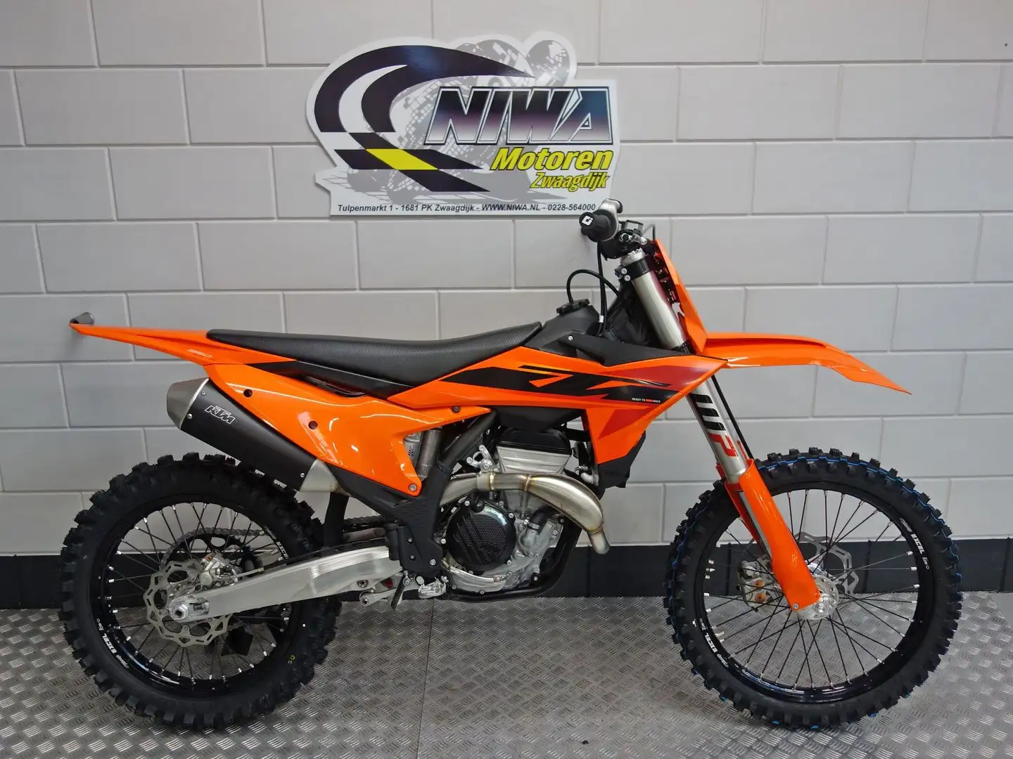 KTM 350 SX F Orange - 1