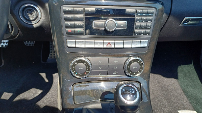 Mercedes-Benz SLK 200 Airscarf — photo 6