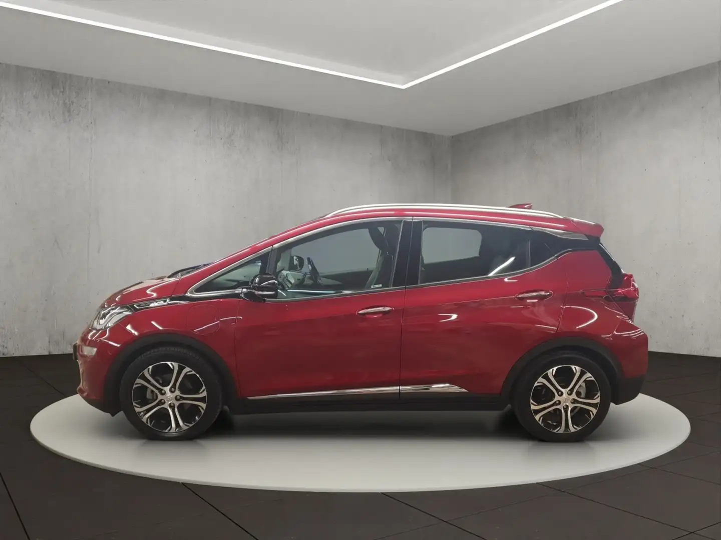 Opel Ampera . Roşu - 2