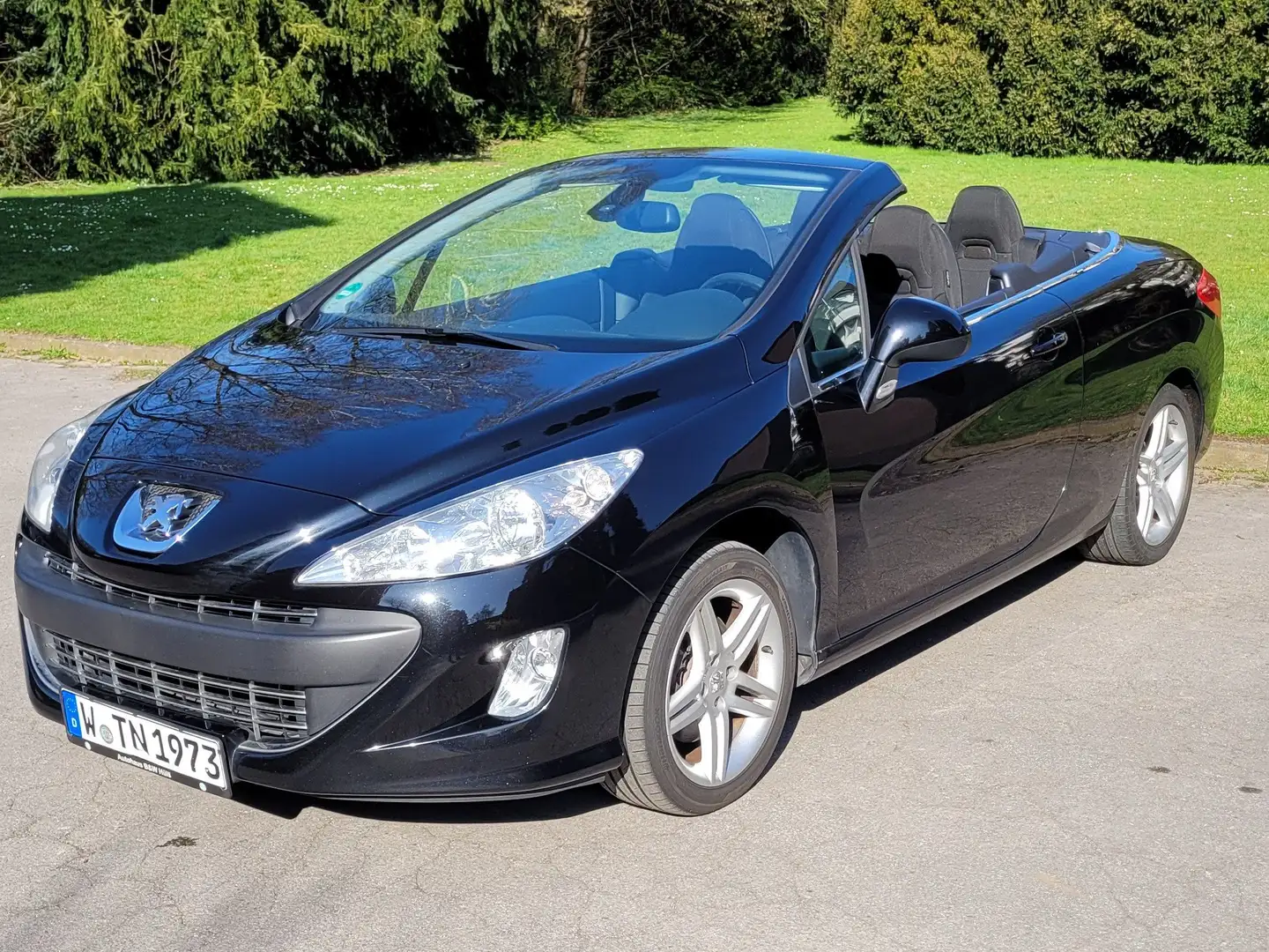 Peugeot 308 308 CC Diesel CC HDi FAP 140 Premium Schwarz - 1