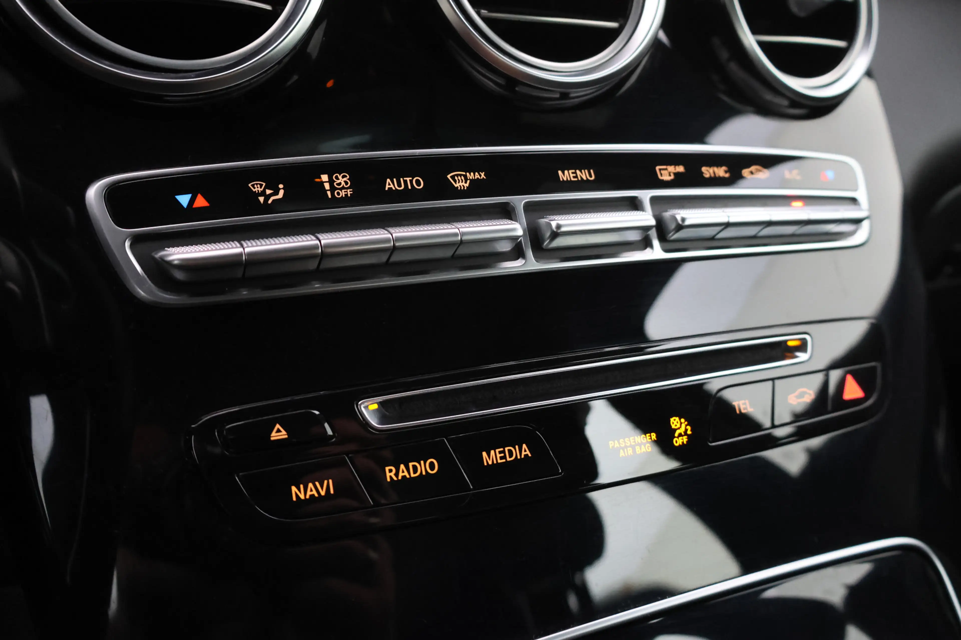 Mercedes-Benz GLC 250 4MATIC DISTRONIC | 360 CAM | NAVI | BLINDSPOT | EL — photo 18