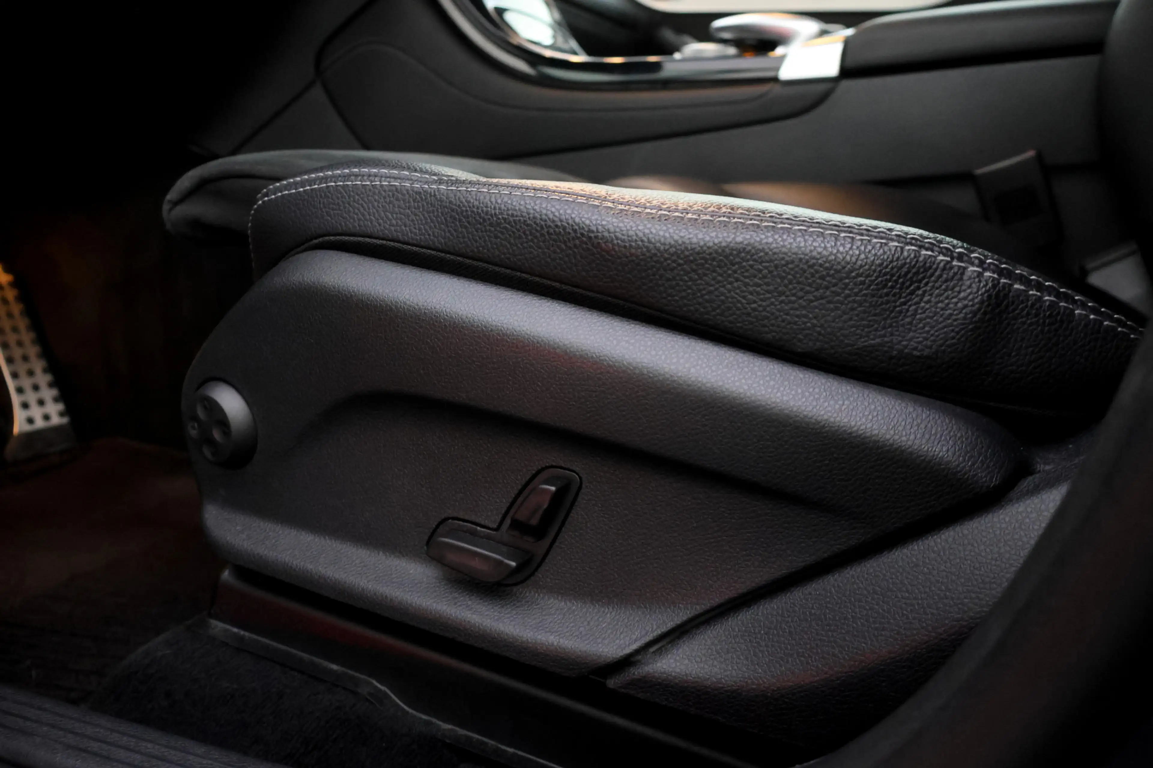 Mercedes-Benz GLC 250 4MATIC DISTRONIC | 360 CAM | NAVI | BLINDSPOT | EL — photo 21